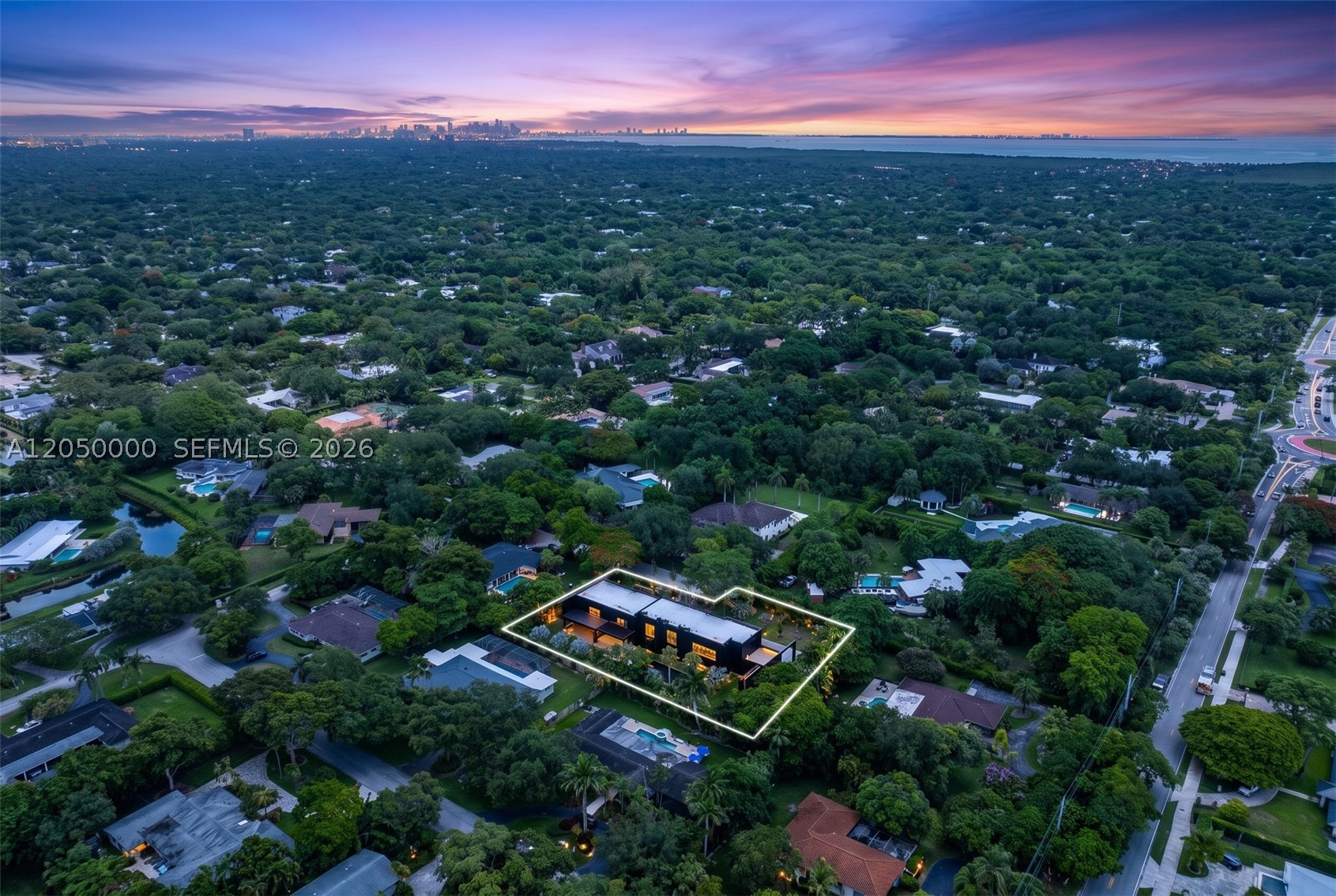 13500 SW 69th Ave, Pinecrest FL 33156