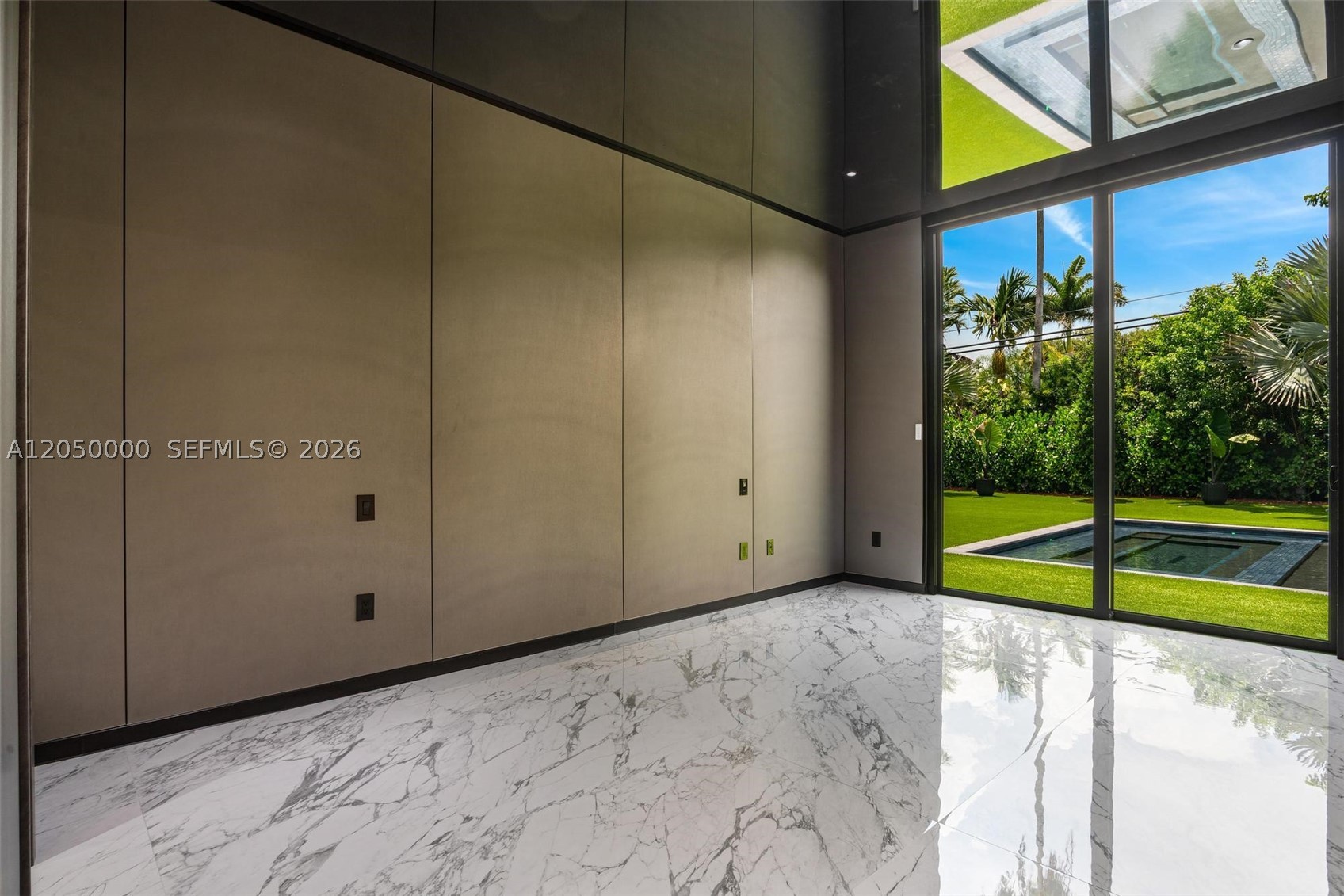 13500 SW 69th Ave, Pinecrest FL 33156