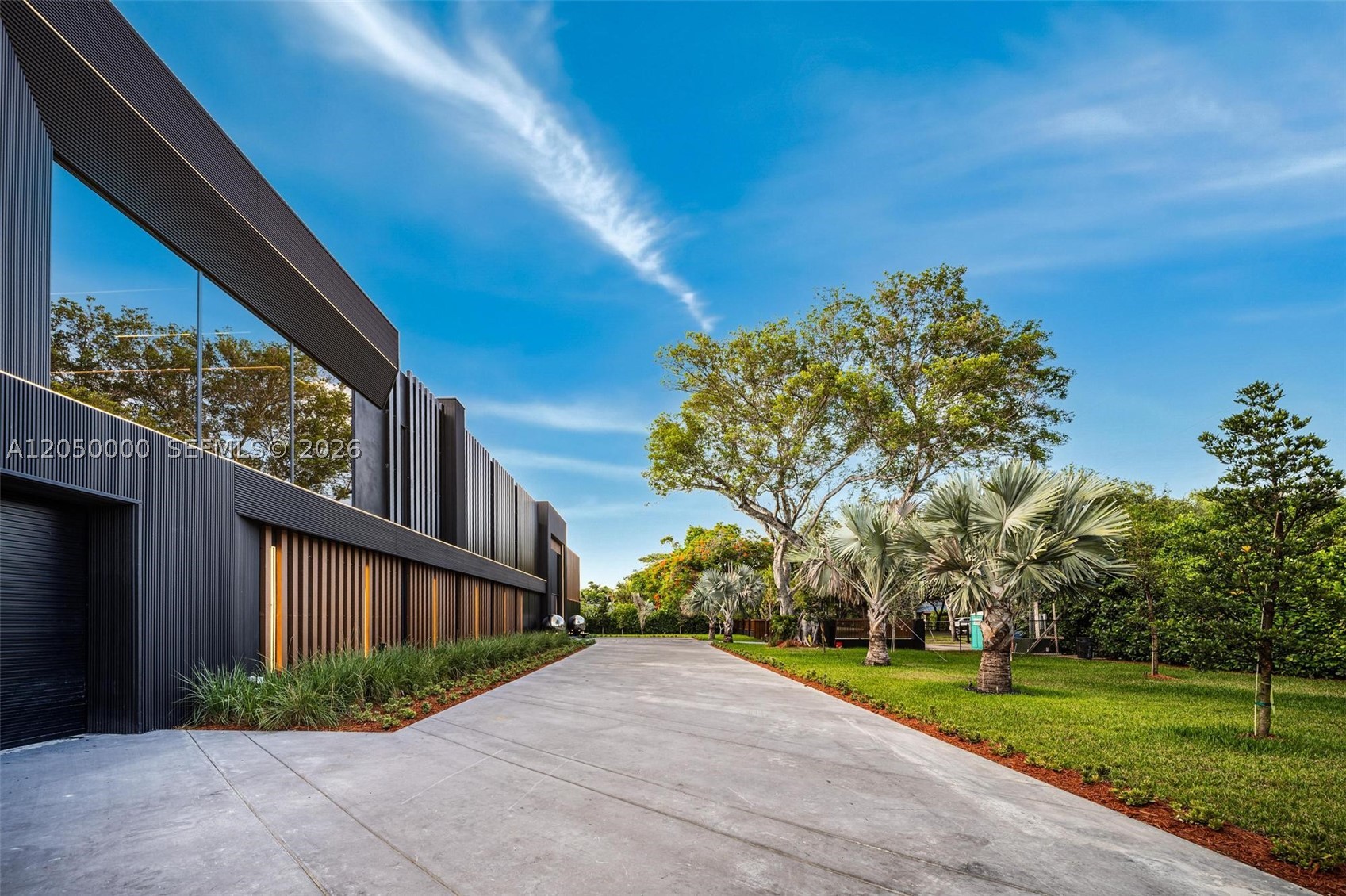 13500 SW 69th Ave, Pinecrest FL 33156