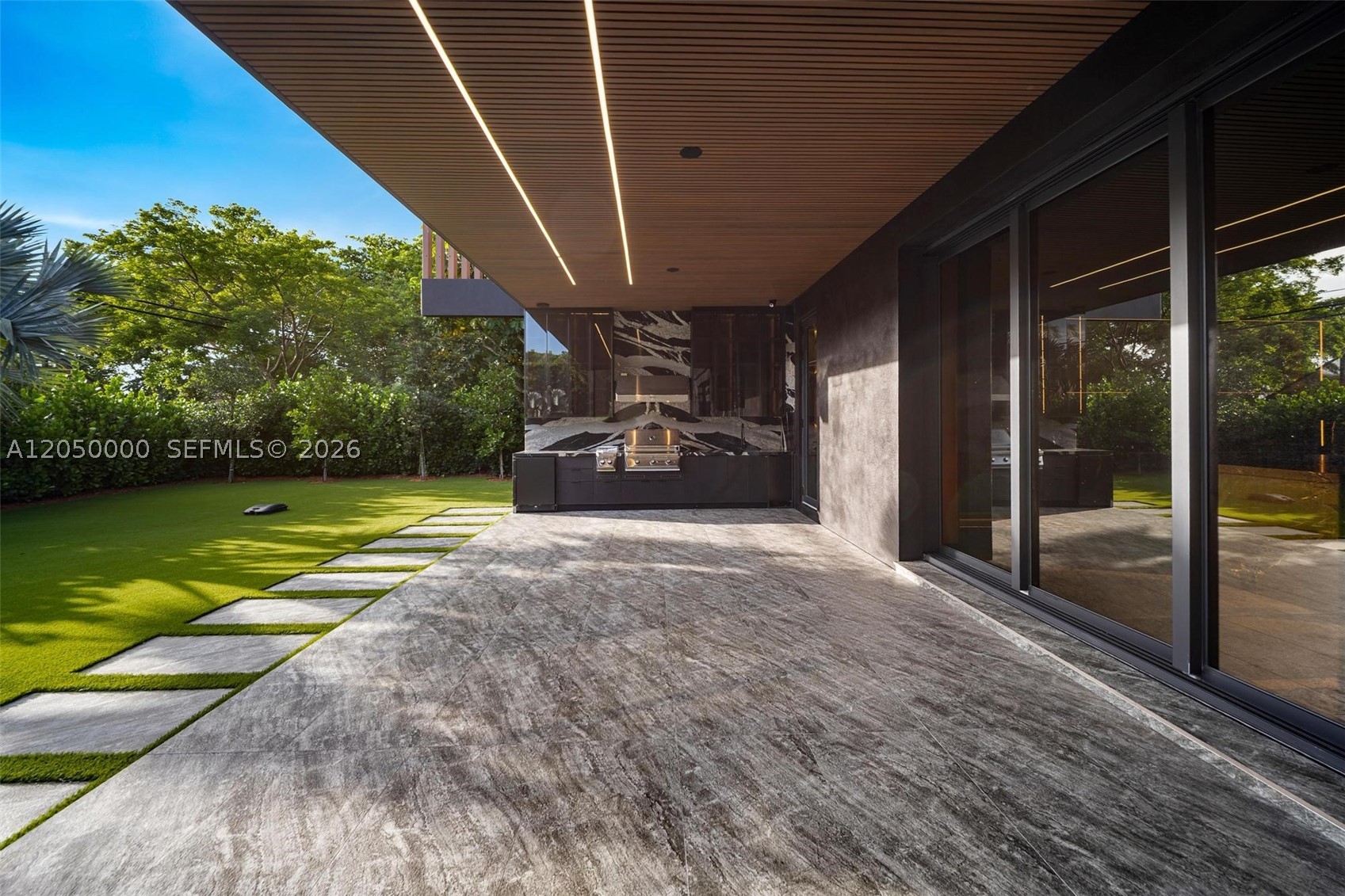 13500 SW 69th Ave, Pinecrest FL 33156