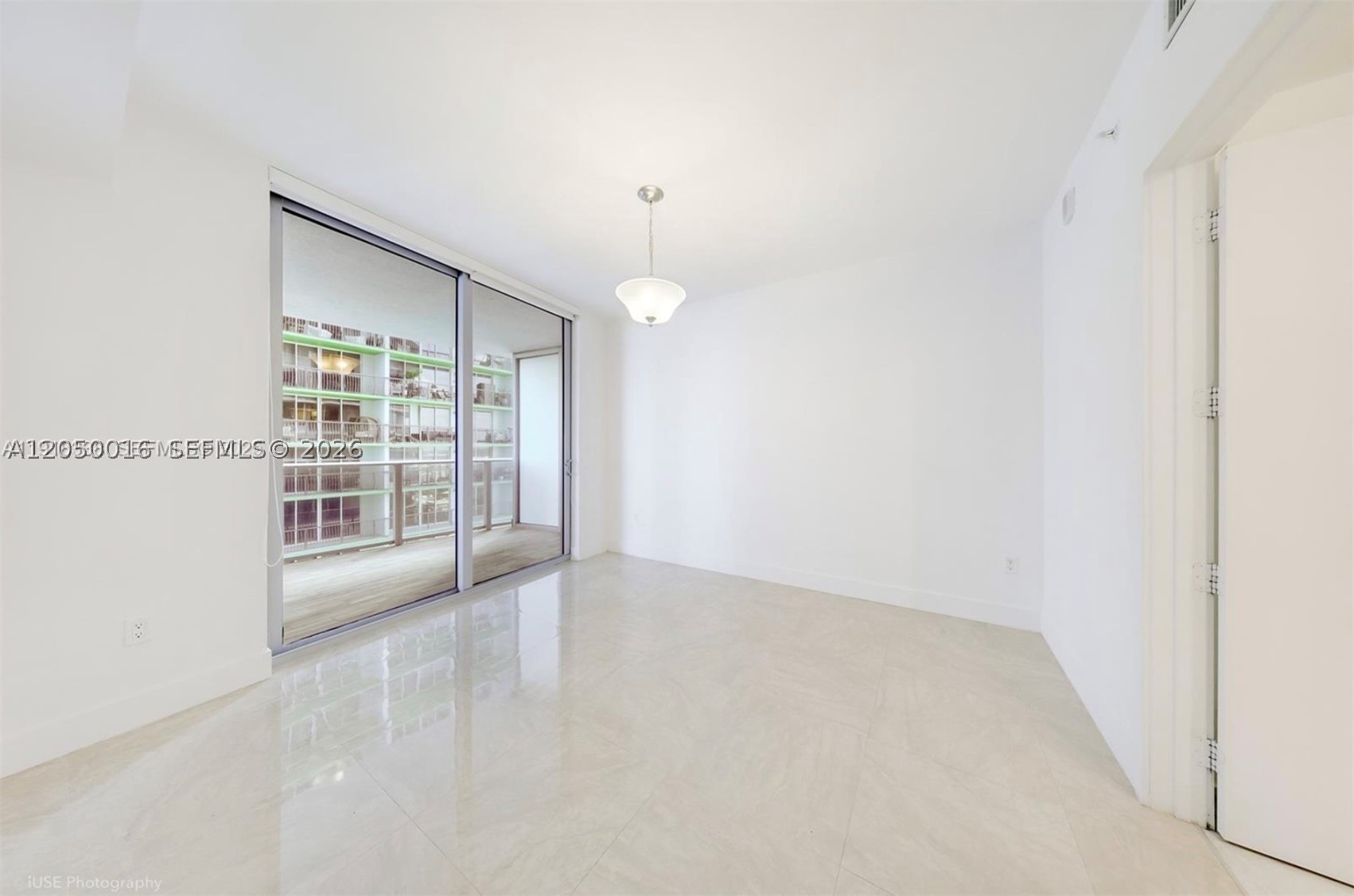 488 NE 18th St #2304, Miami FL 33132