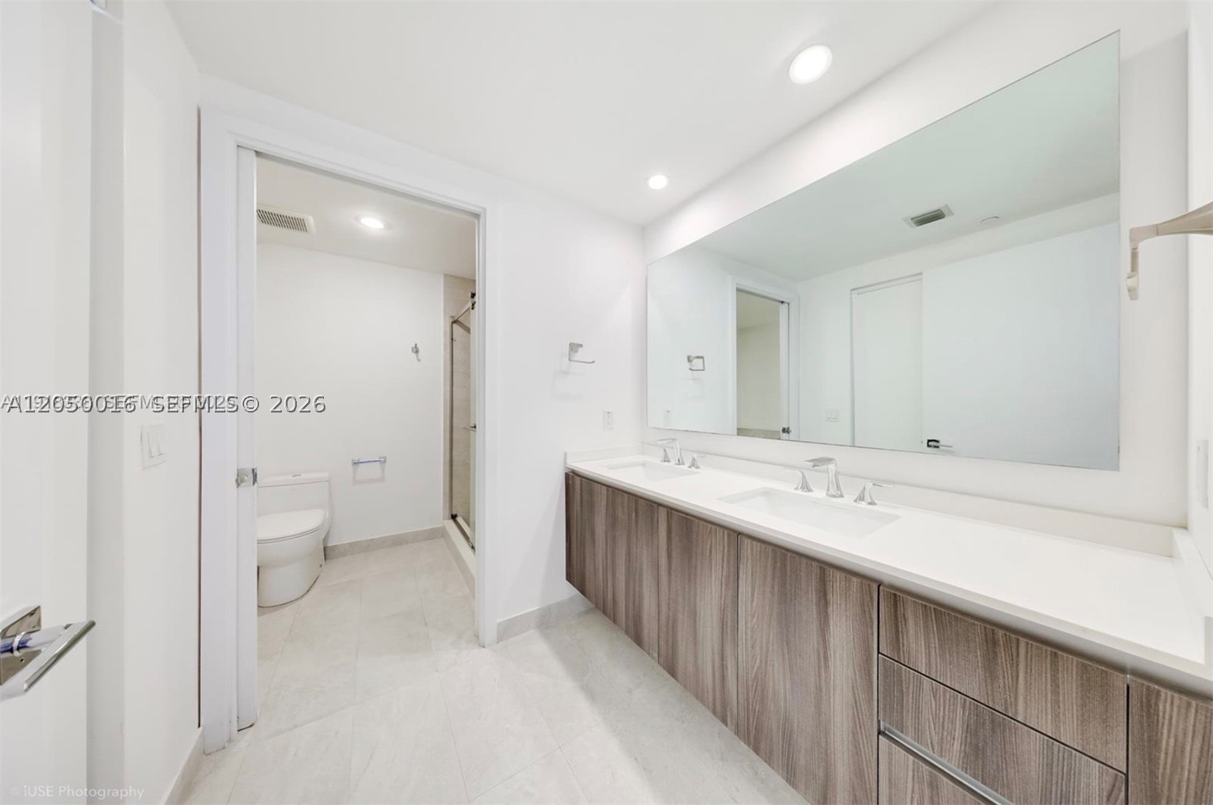 488 NE 18th St #2304, Miami FL 33132