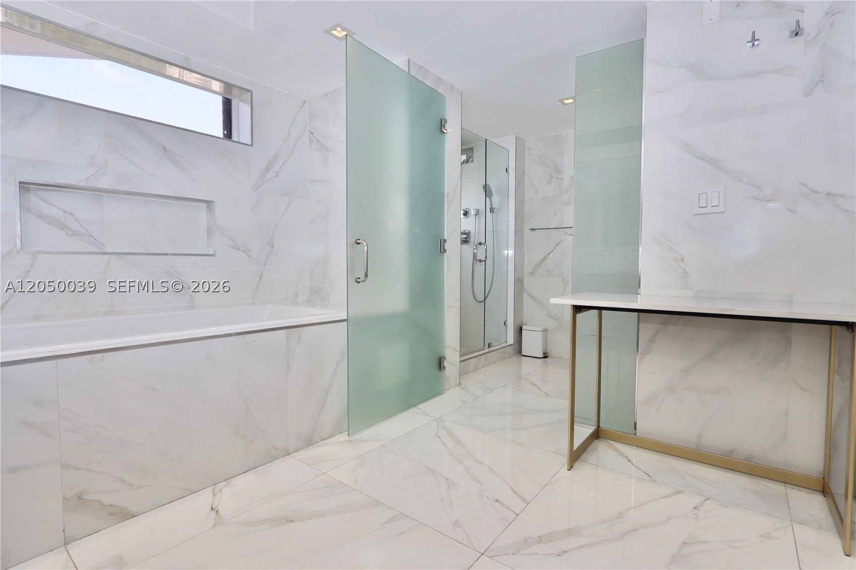 3000 Island Blvd #1603, Aventura FL 33160