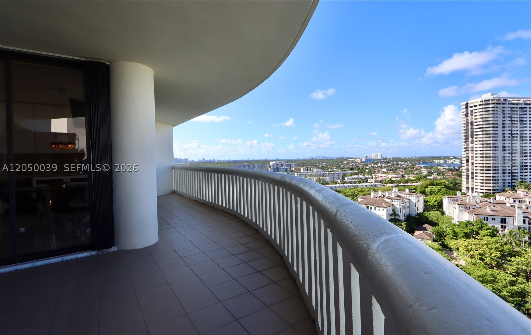 3000 Island Blvd #1603, Aventura FL 33160