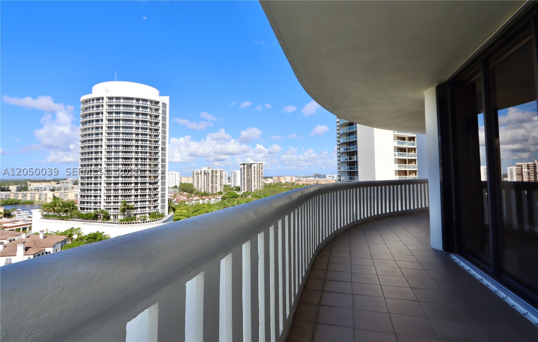 3000 Island Blvd #1603, Aventura FL 33160