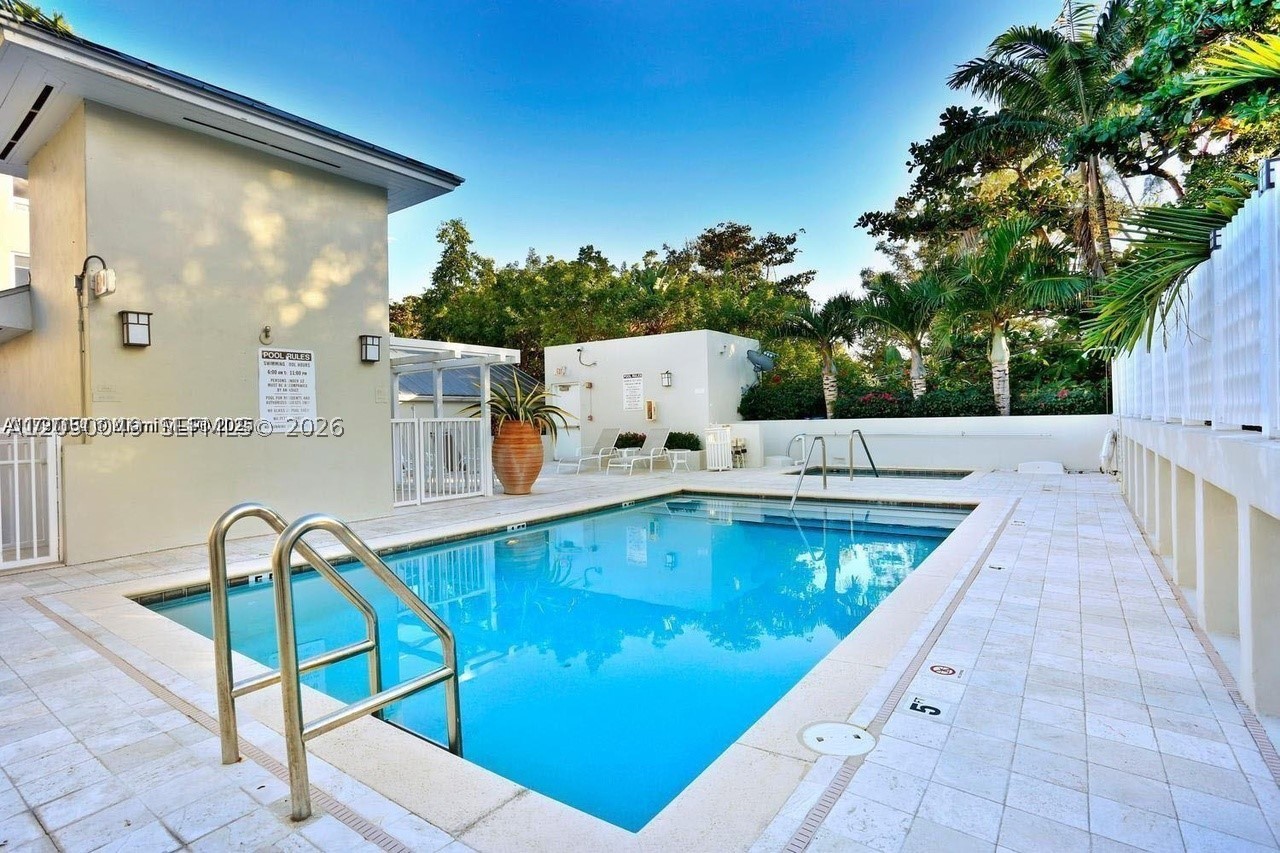3540 Main Hwy #204, Miami FL 33133
