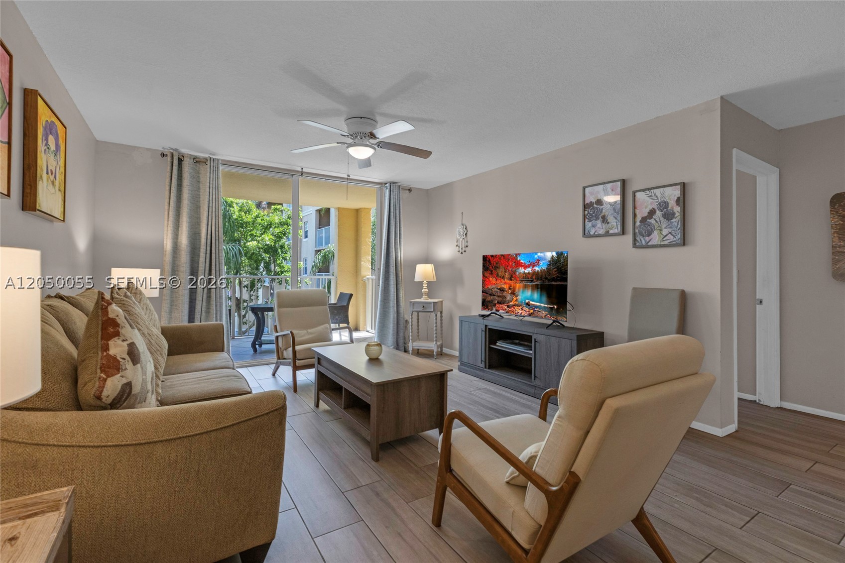 19555 E Country Club Dr #8405, Aventura FL 33180