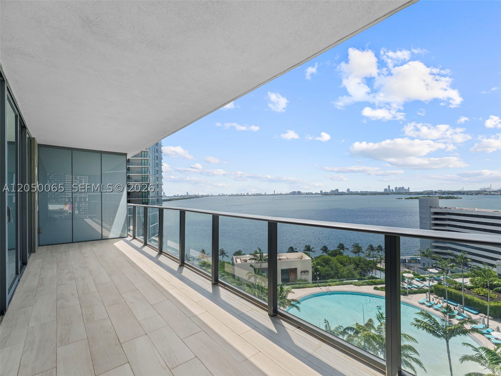 650 NE 32nd St #1201, Miami FL 33137