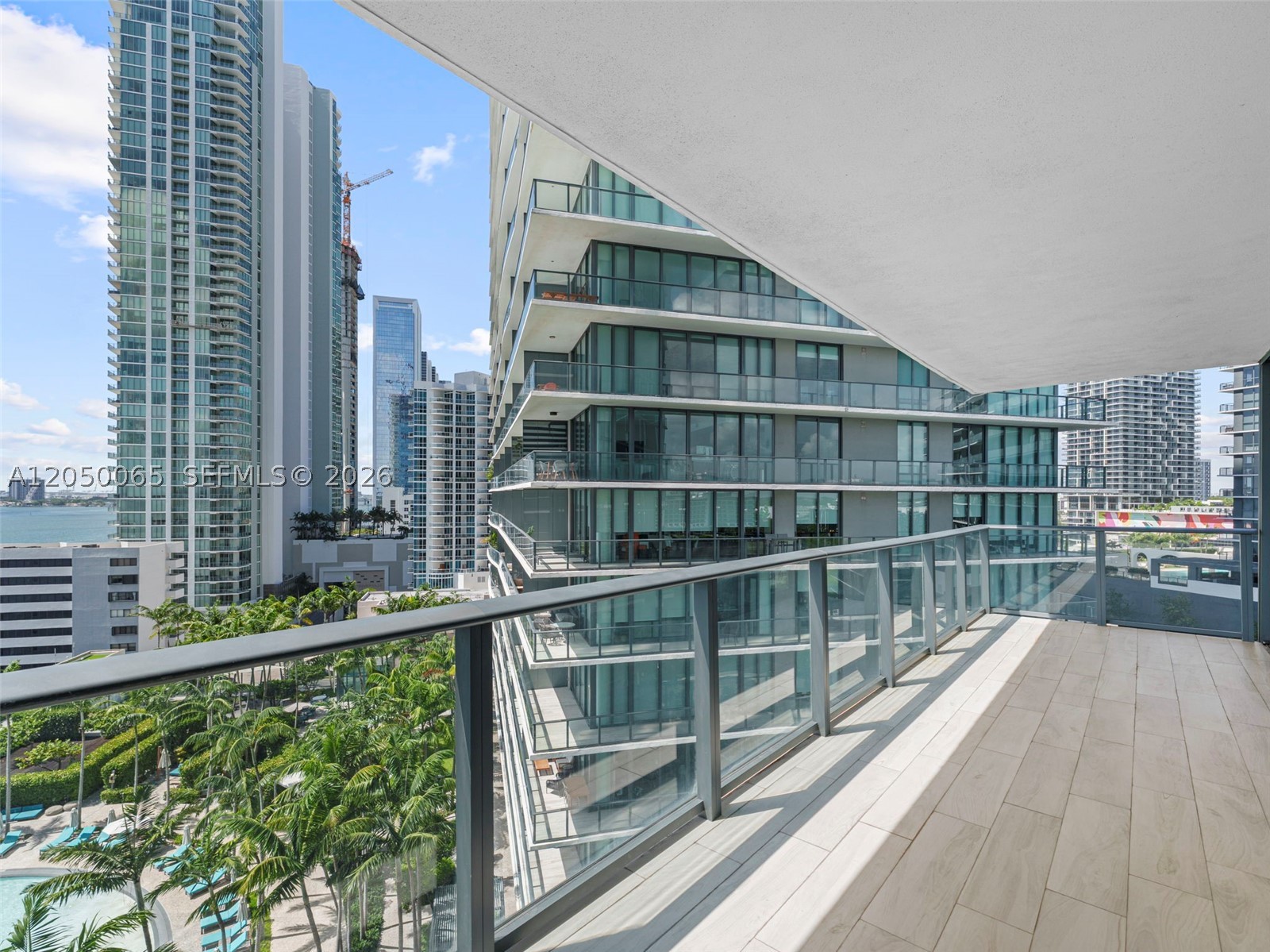 650 NE 32nd St #1201, Miami FL 33137