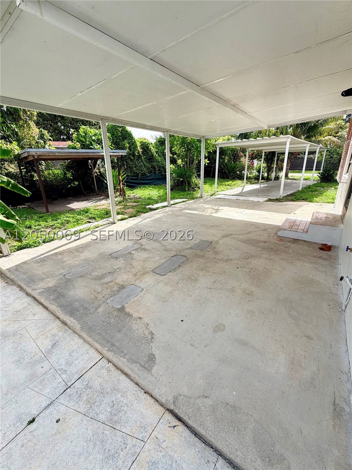 341 Aladdin St, Opa Locka FL 33054