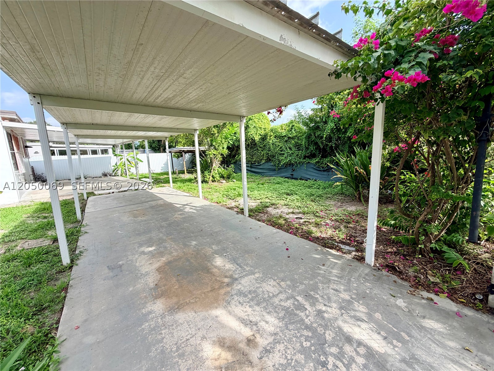 341 Aladdin St, Opa Locka FL 33054