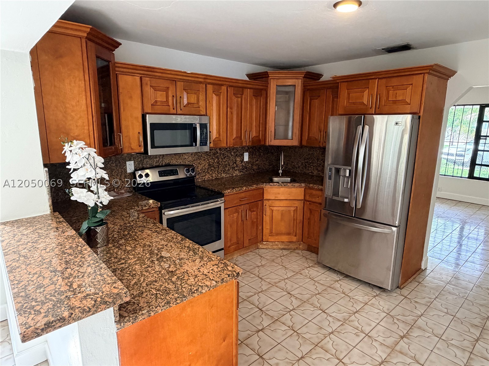 341 Aladdin St, Opa Locka FL 33054