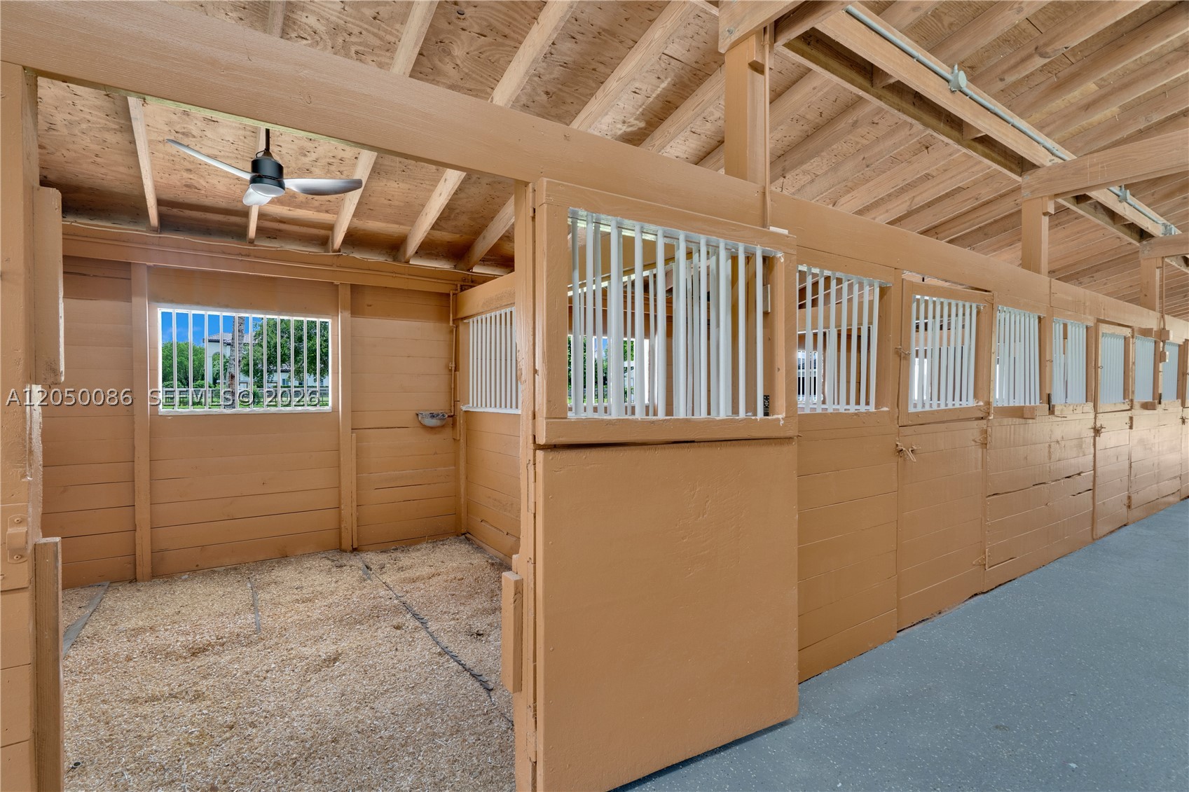 17640 SW 52nd Ct, Southwest Ranches FL 33331