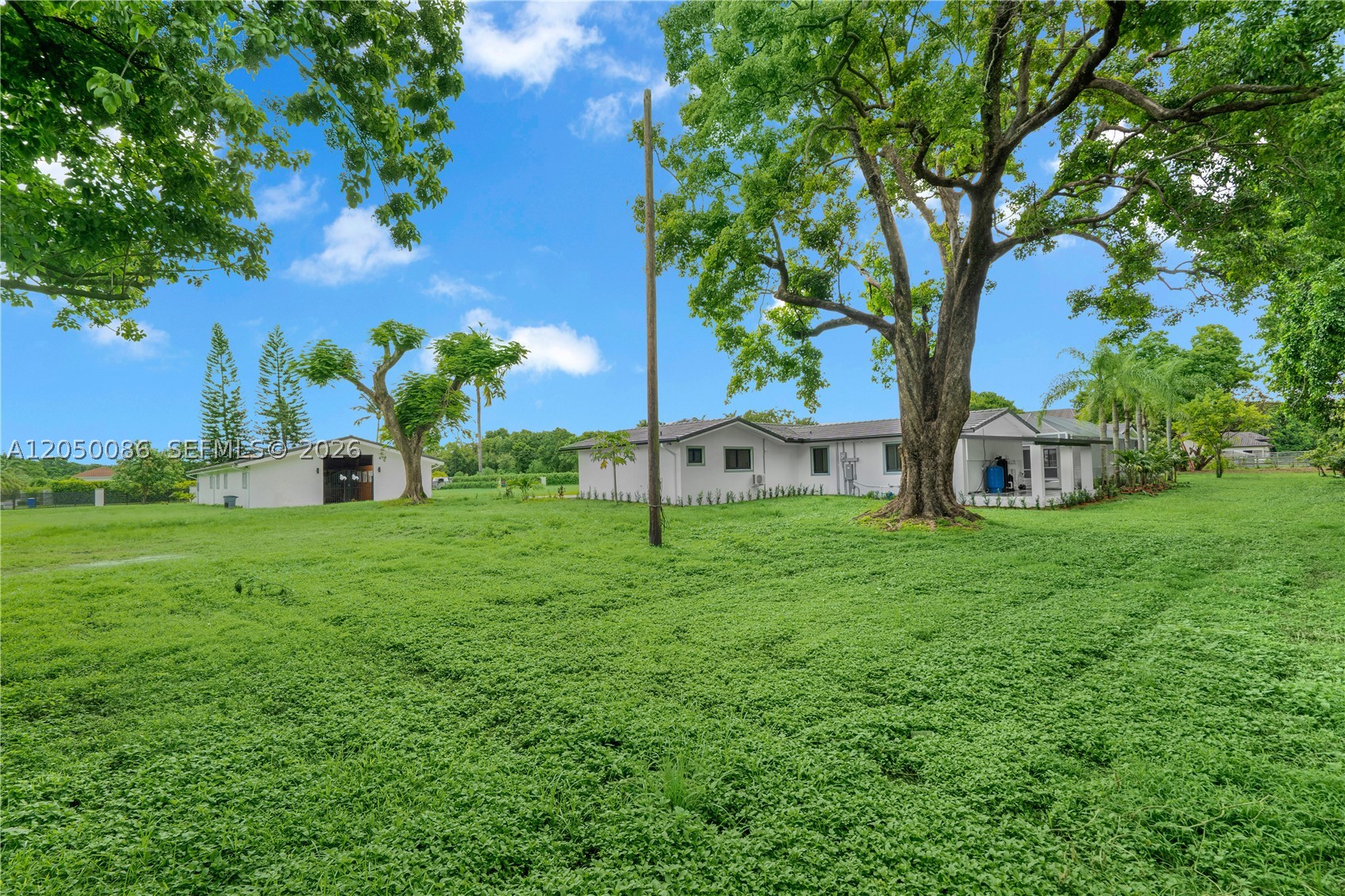 17640 SW 52nd Ct, Southwest Ranches FL 33331
