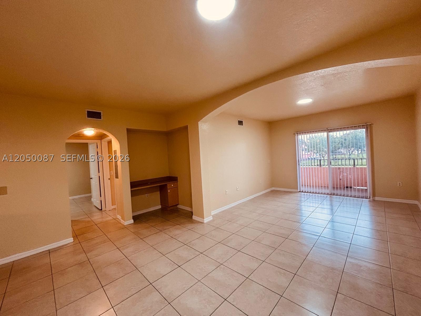 2403 Belmont Ln #2403, North Lauderdale FL 33068