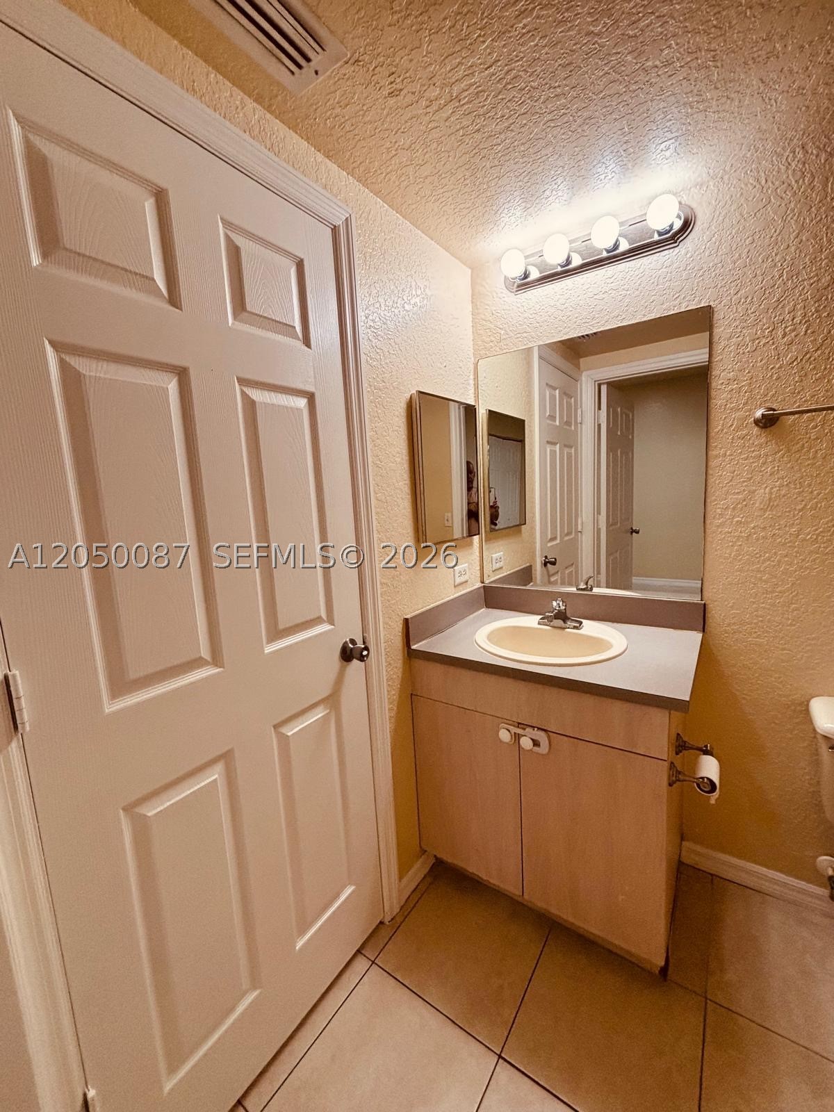 2403 Belmont Ln #2403, North Lauderdale FL 33068