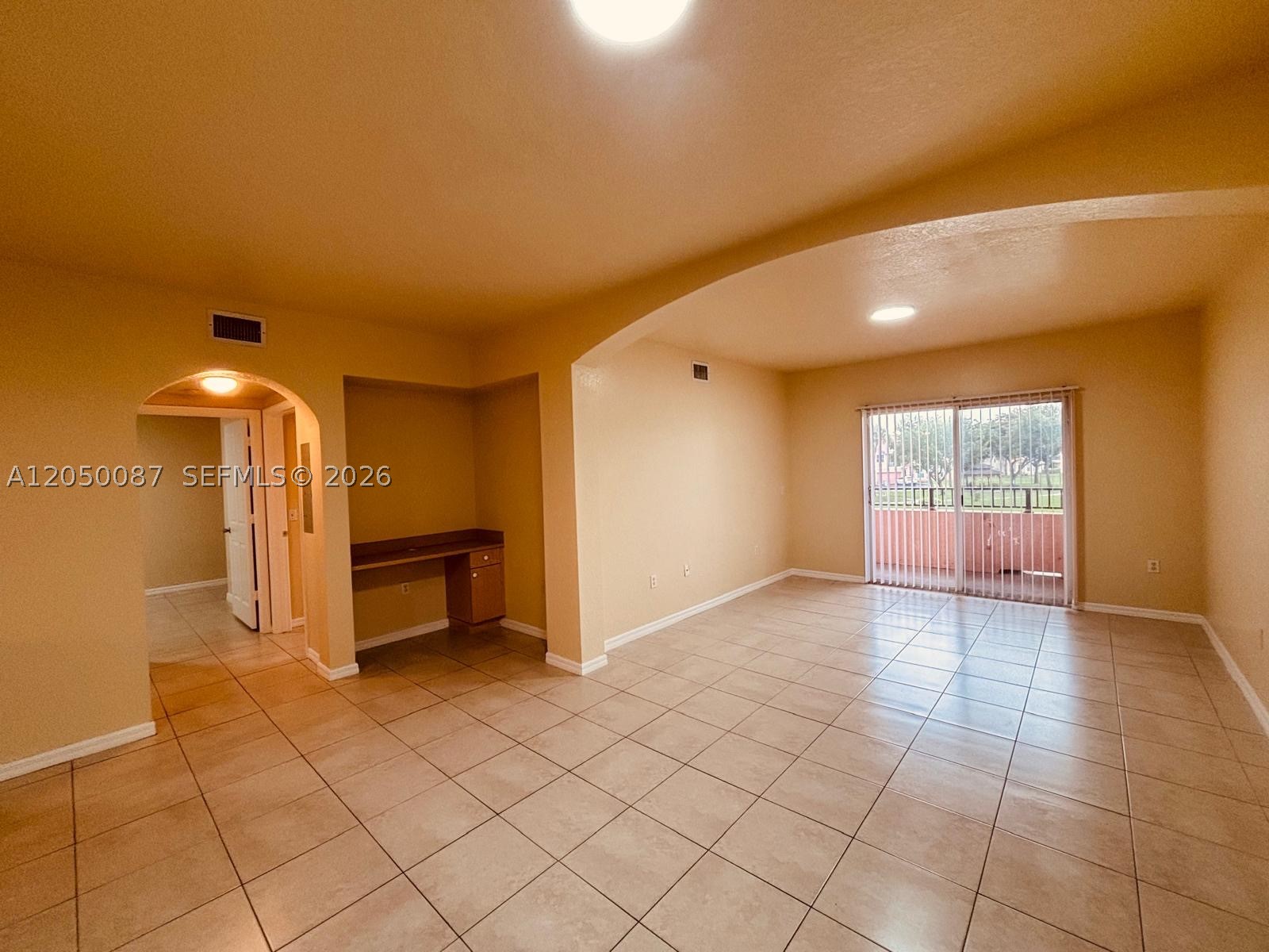 2403 Belmont Ln #2403, North Lauderdale FL 33068