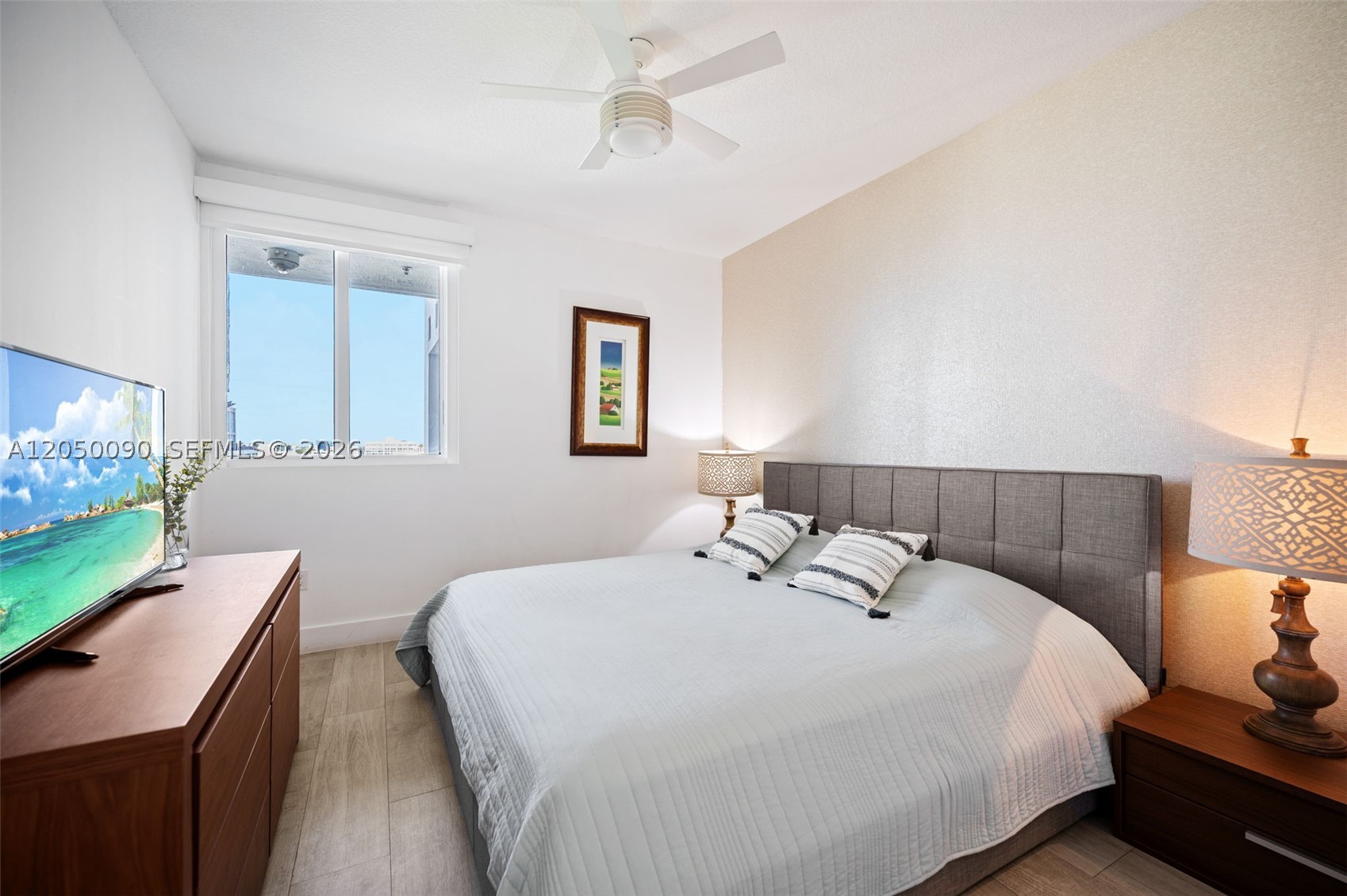 600 NE 27th St #1402, Miami FL 33137