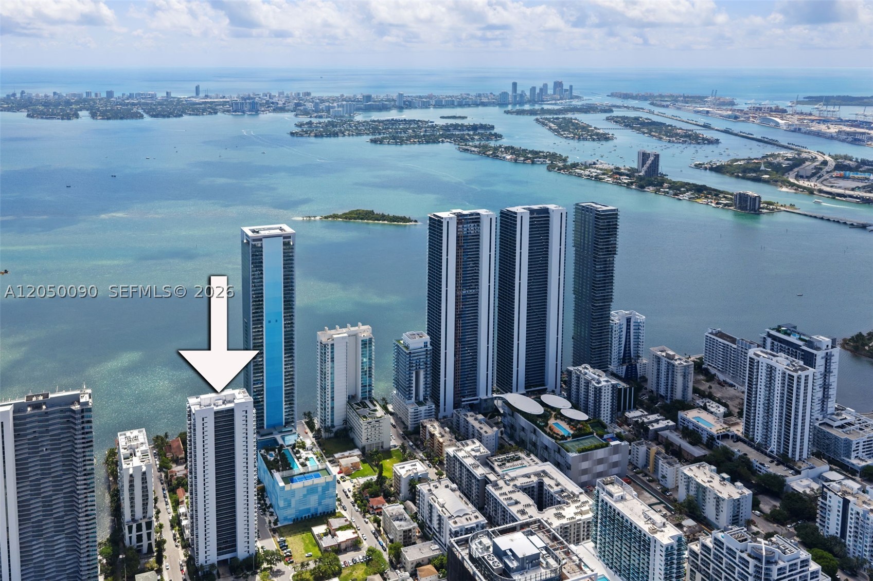600 NE 27th St #1402, Miami FL 33137