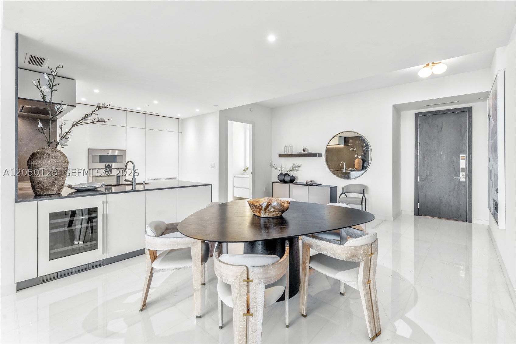300 Biscayne Blvd Way #4309, Miami FL 33131