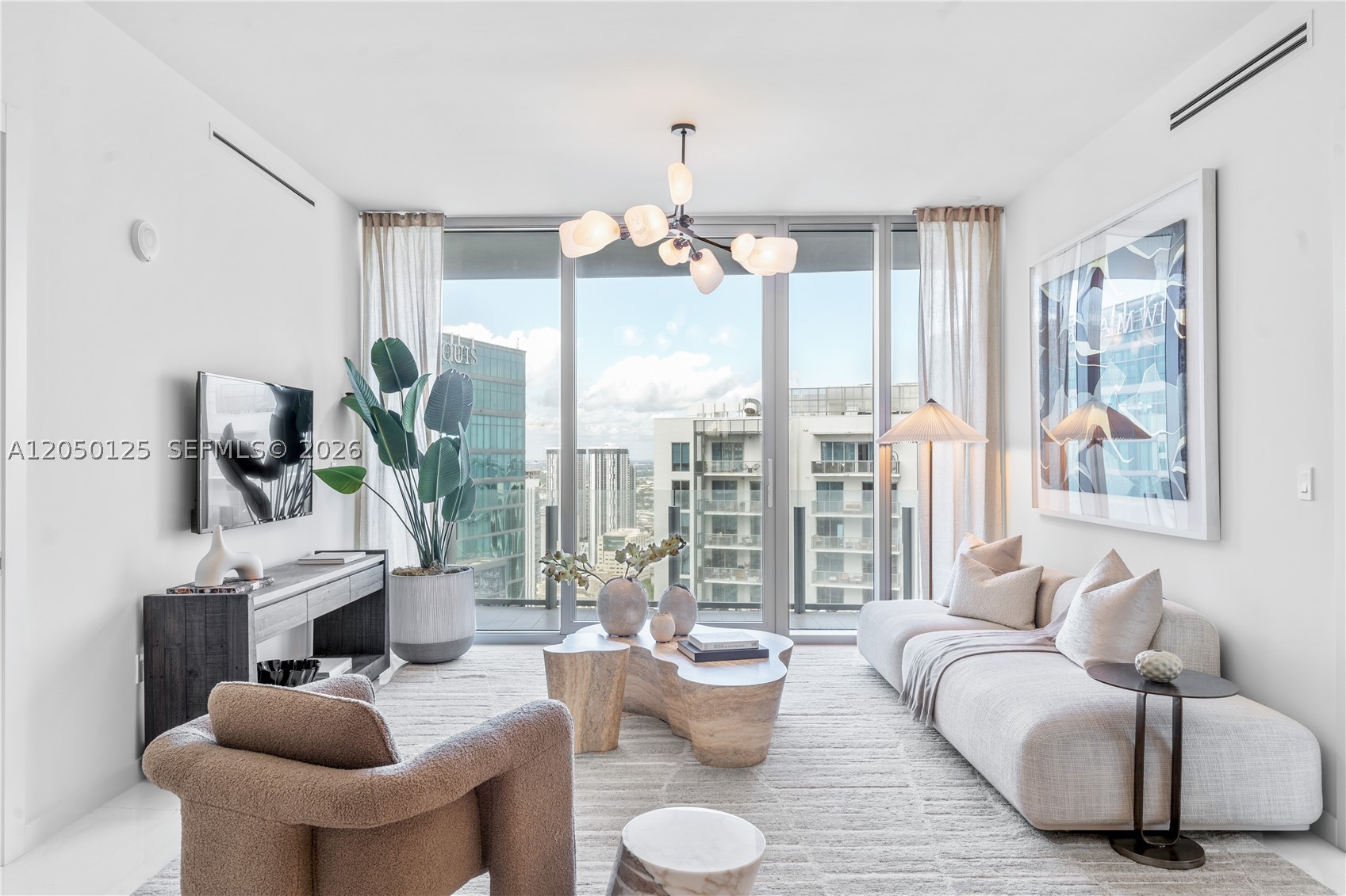 300 Biscayne Blvd Way #4309, Miami FL 33131