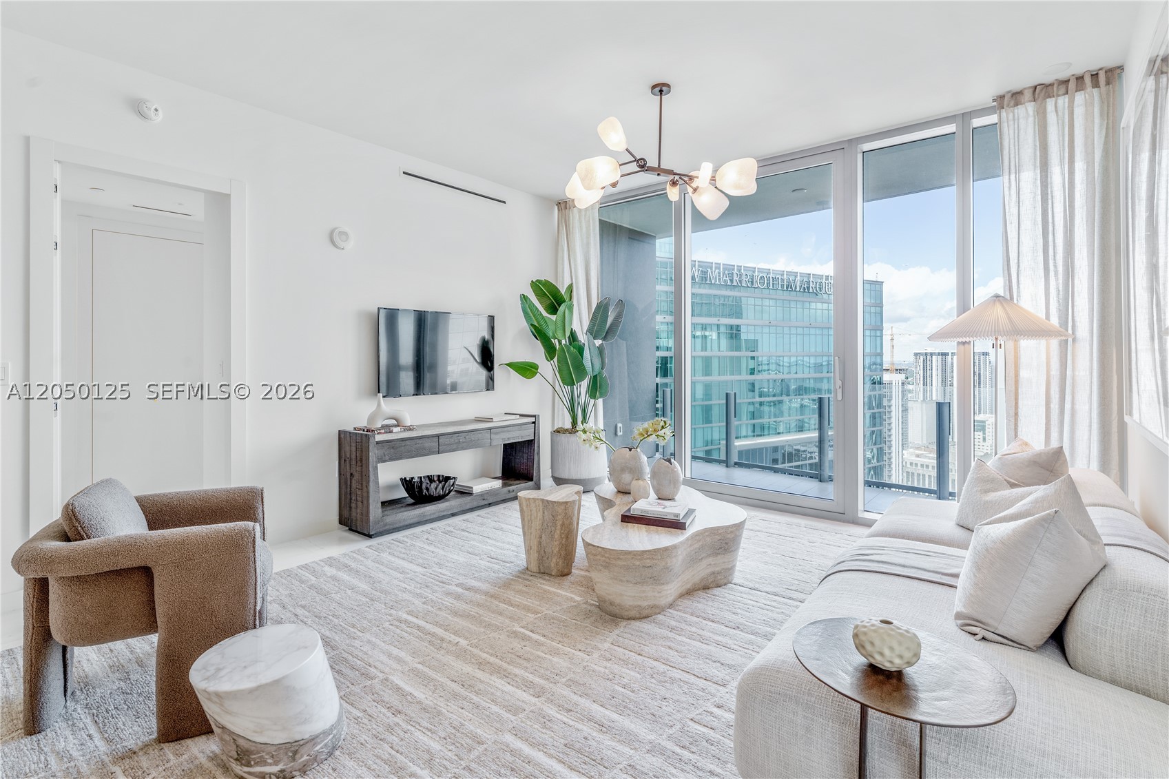 300 Biscayne Blvd Way #4309, Miami FL 33131