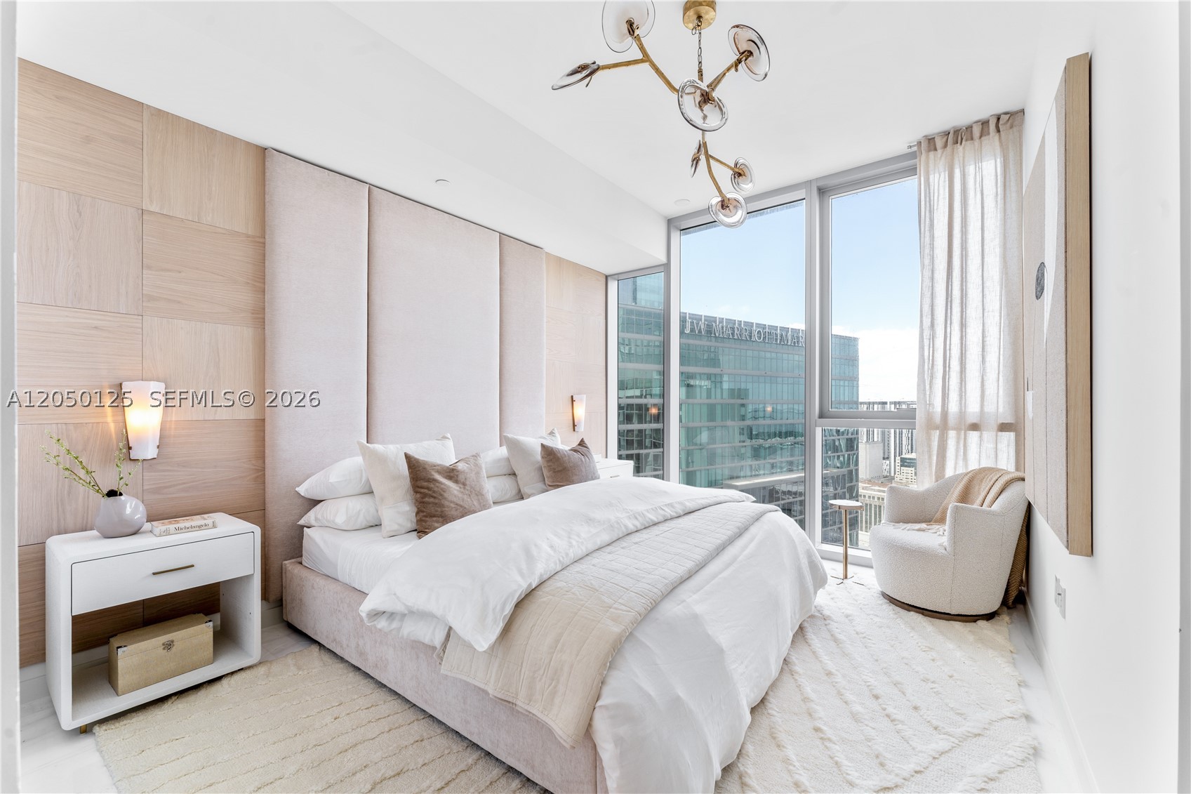 300 Biscayne Blvd Way #4309, Miami FL 33131