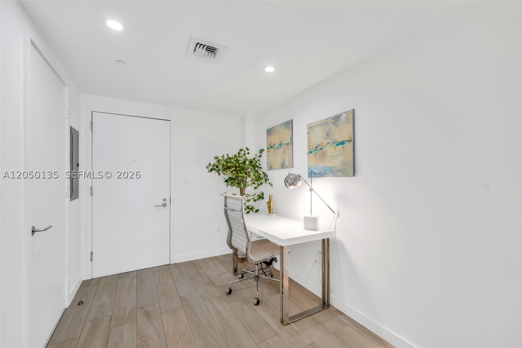 1300 S Miami Ave #1208, Miami FL 33130