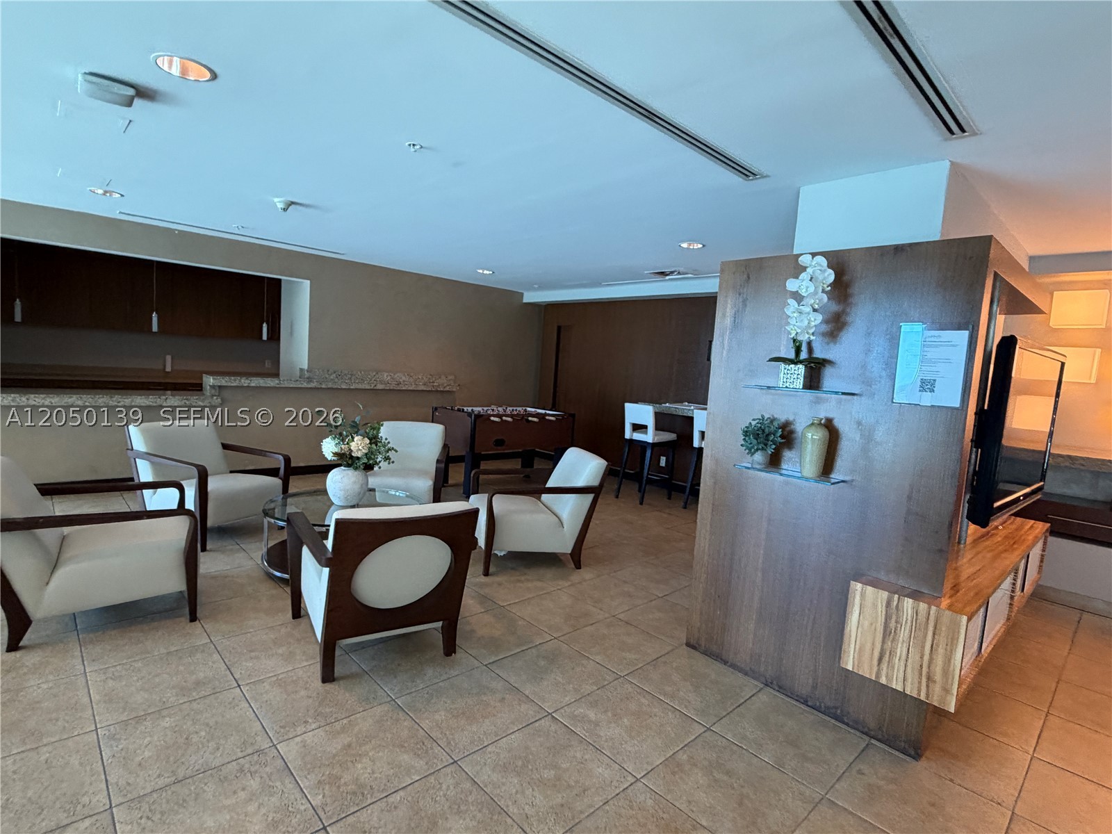 60 SW 13th St #2613, Miami FL 33130
