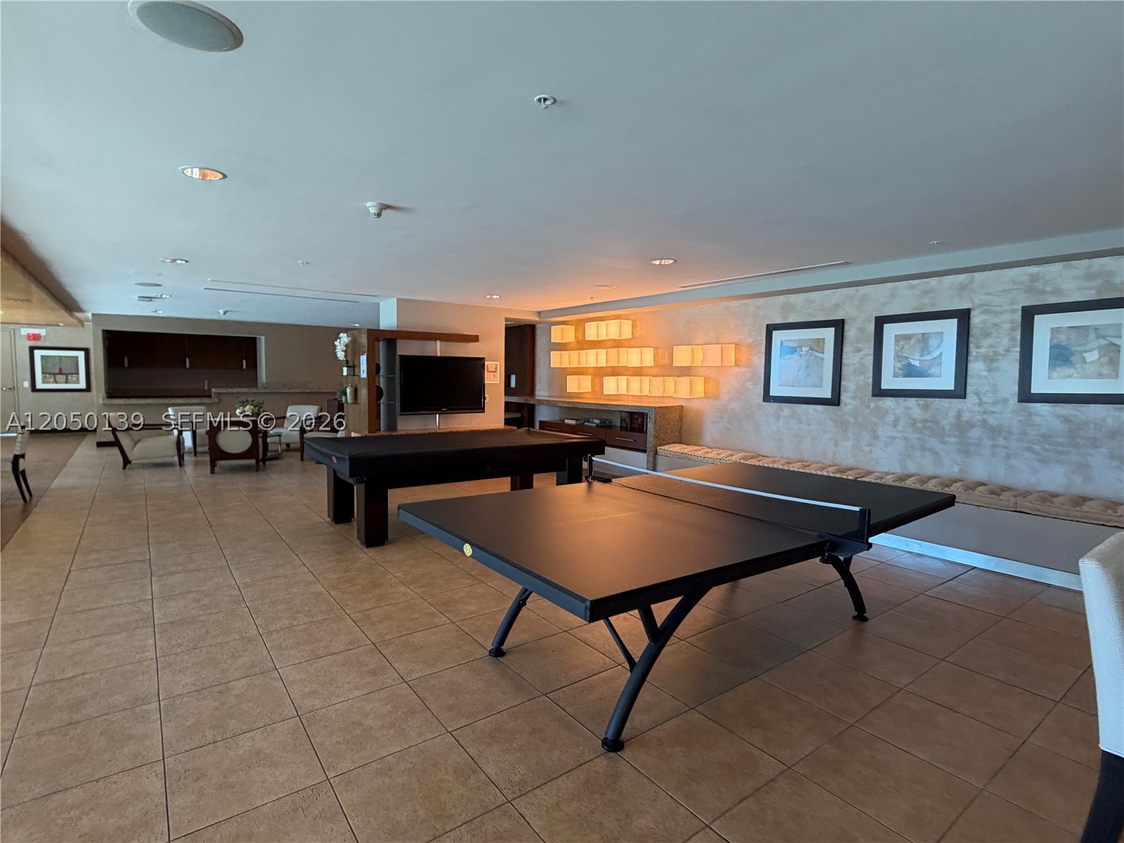 60 SW 13th St #2613, Miami FL 33130