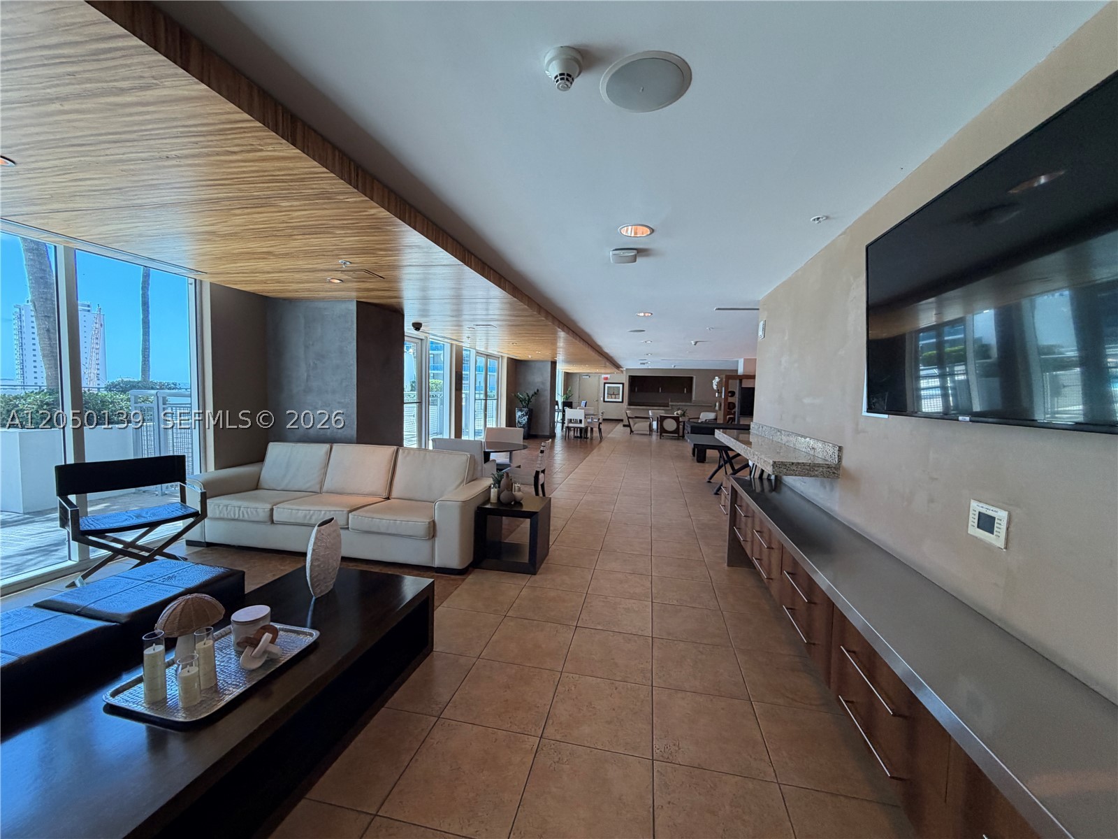 60 SW 13th St #2613, Miami FL 33130