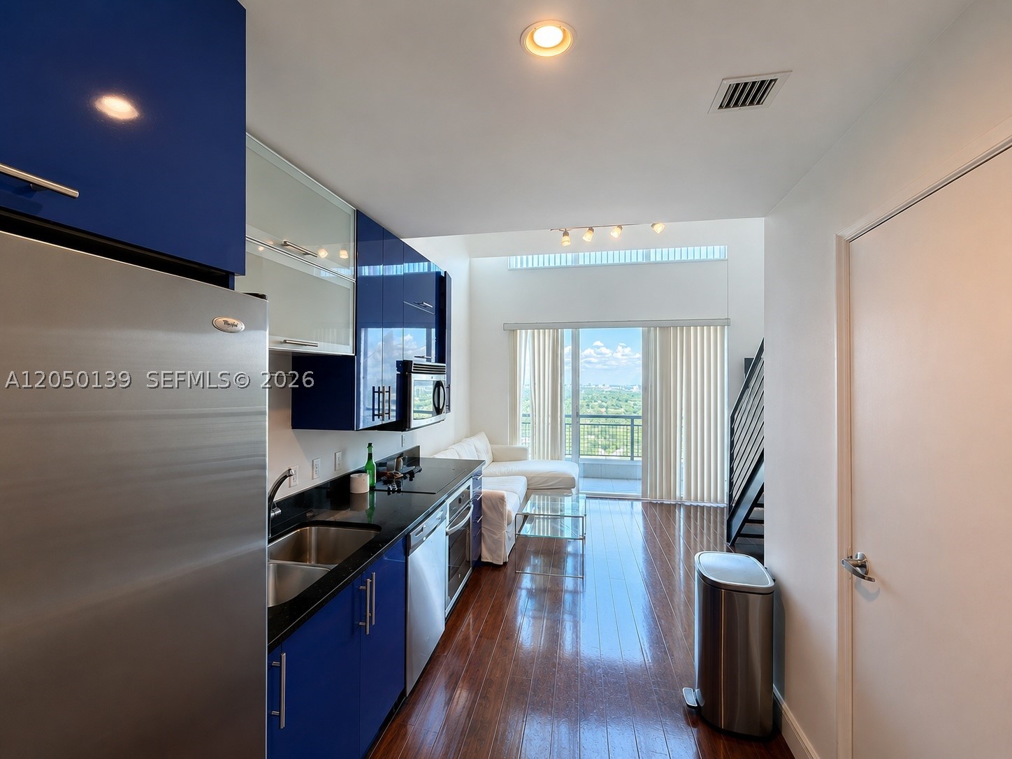 60 SW 13th St #2613, Miami FL 33130