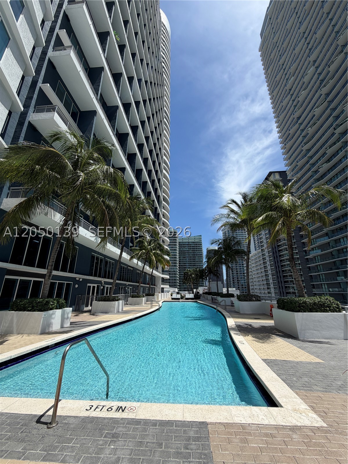 60 SW 13th St #2613, Miami FL 33130