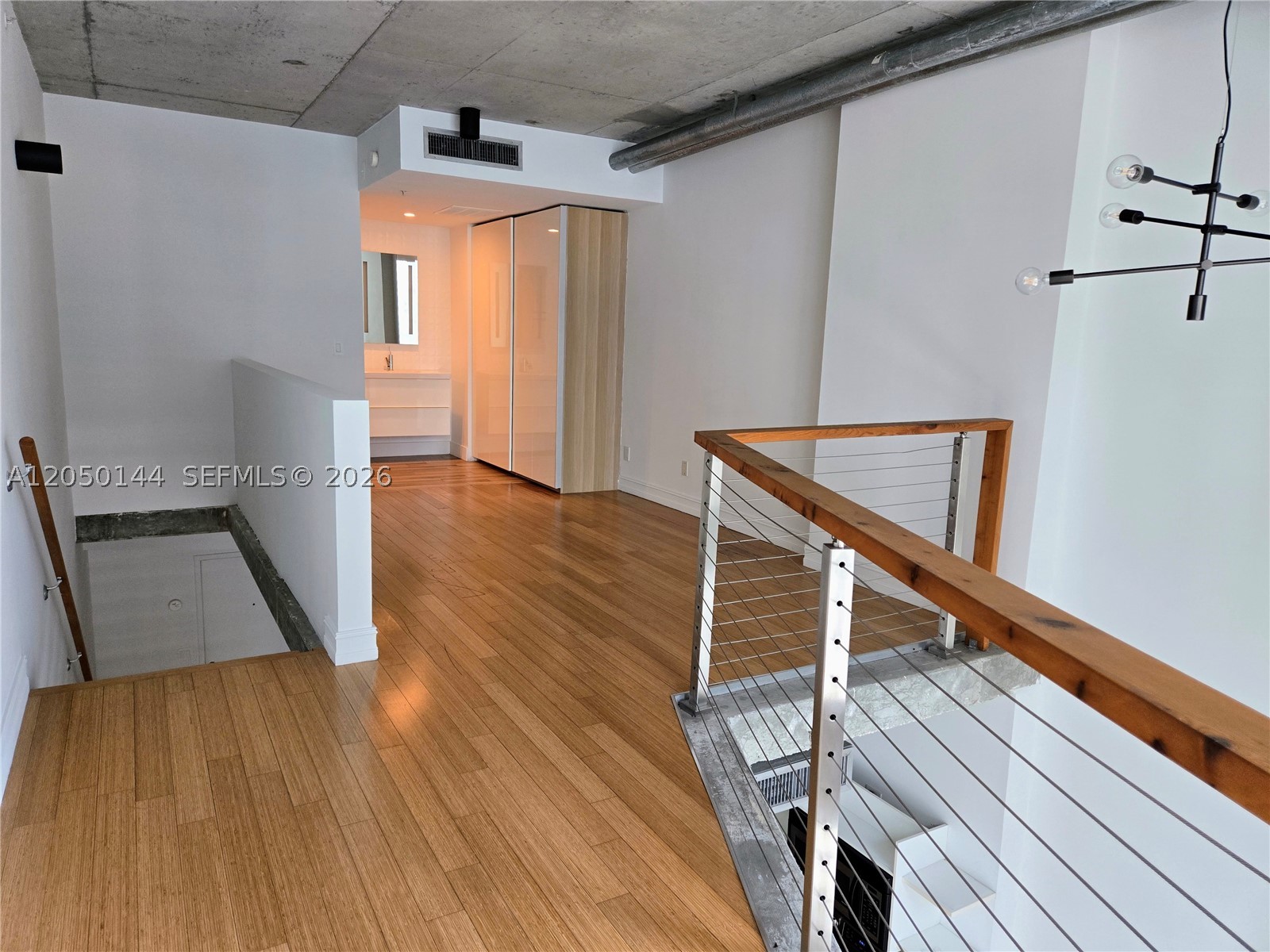 690 SW 1st Ct #1906, Miami FL 33130