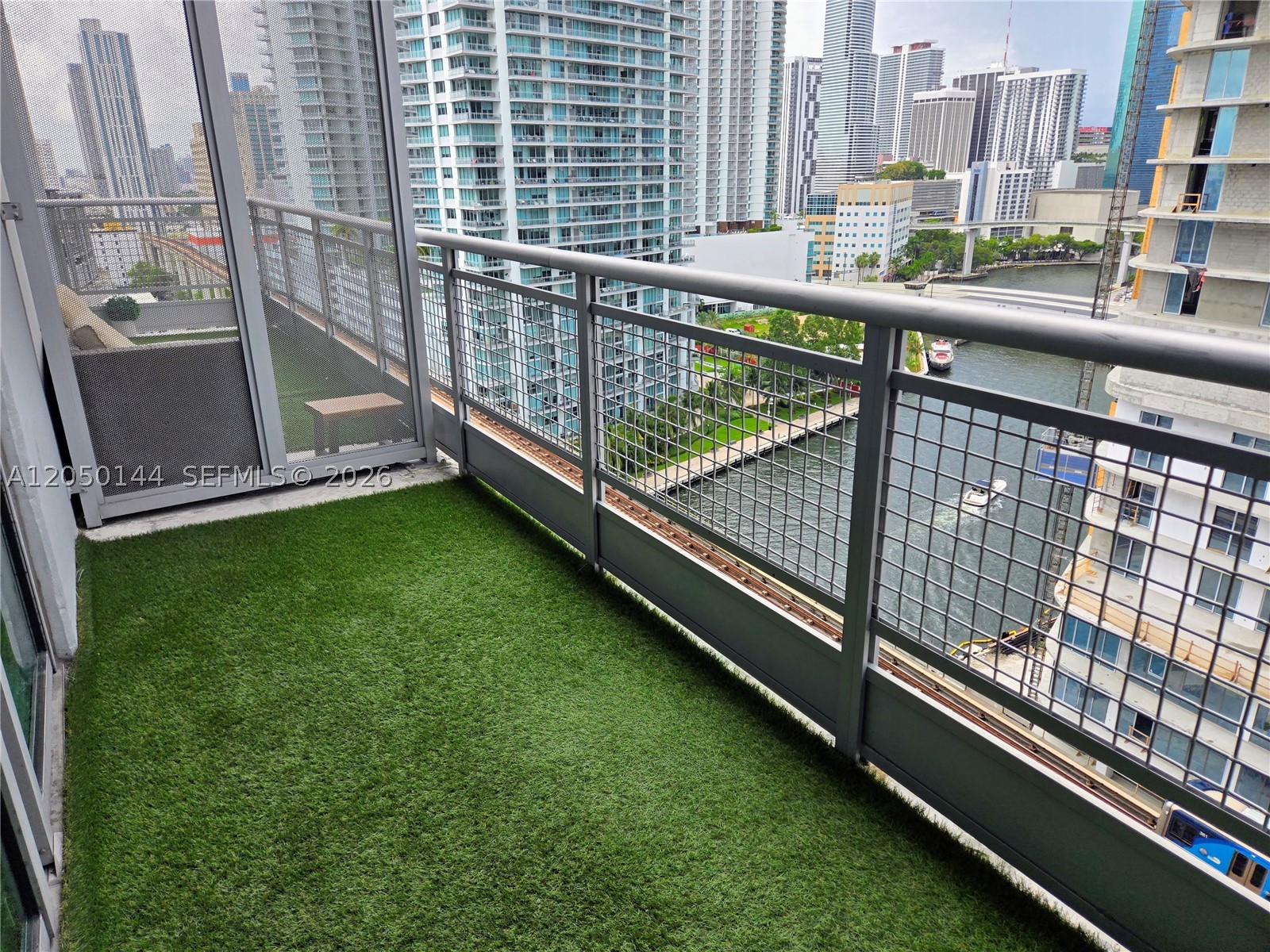 690 SW 1st Ct #1906, Miami FL 33130