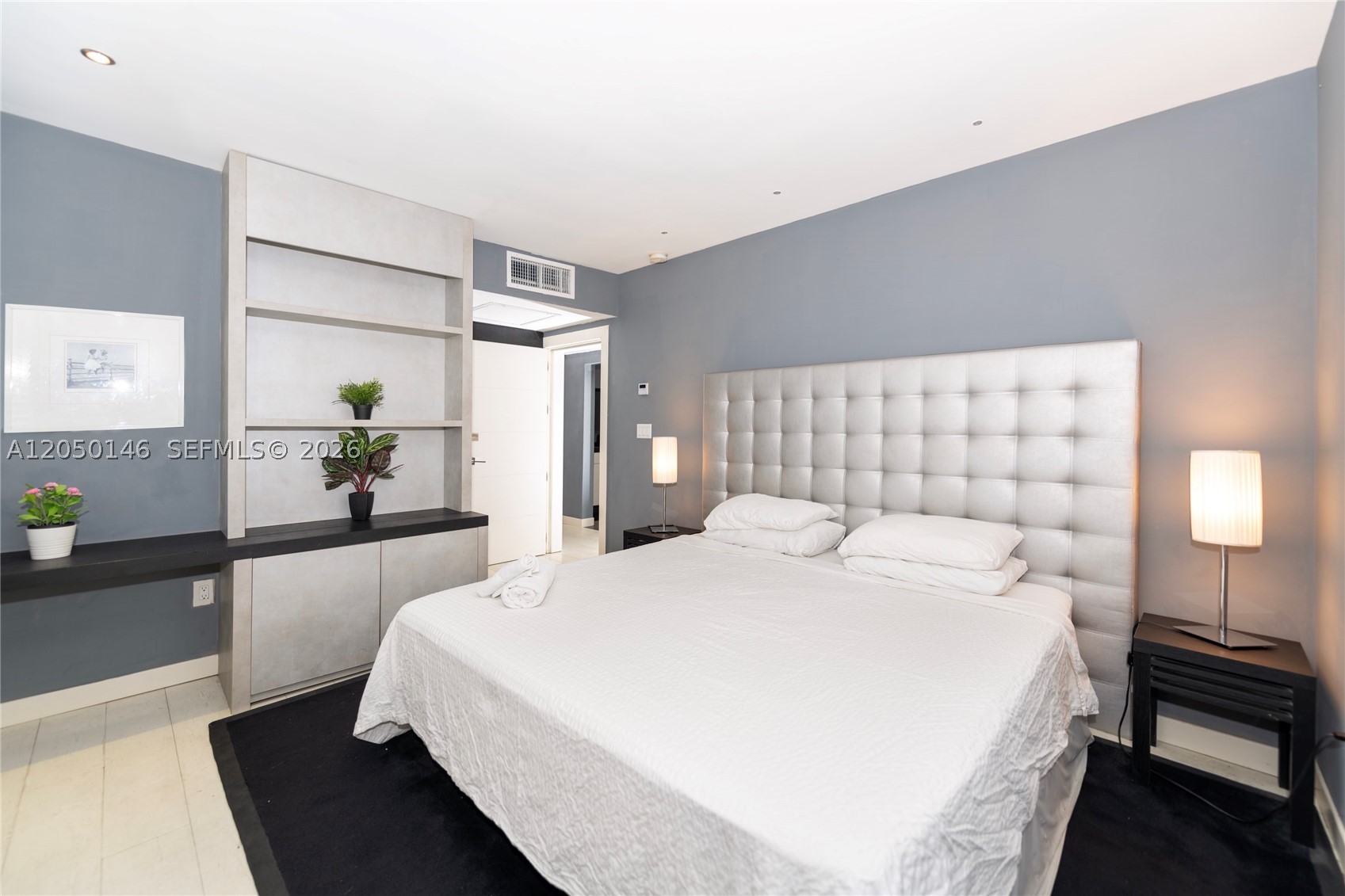 550 Michigan Ave #2, Miami Beach FL 33139