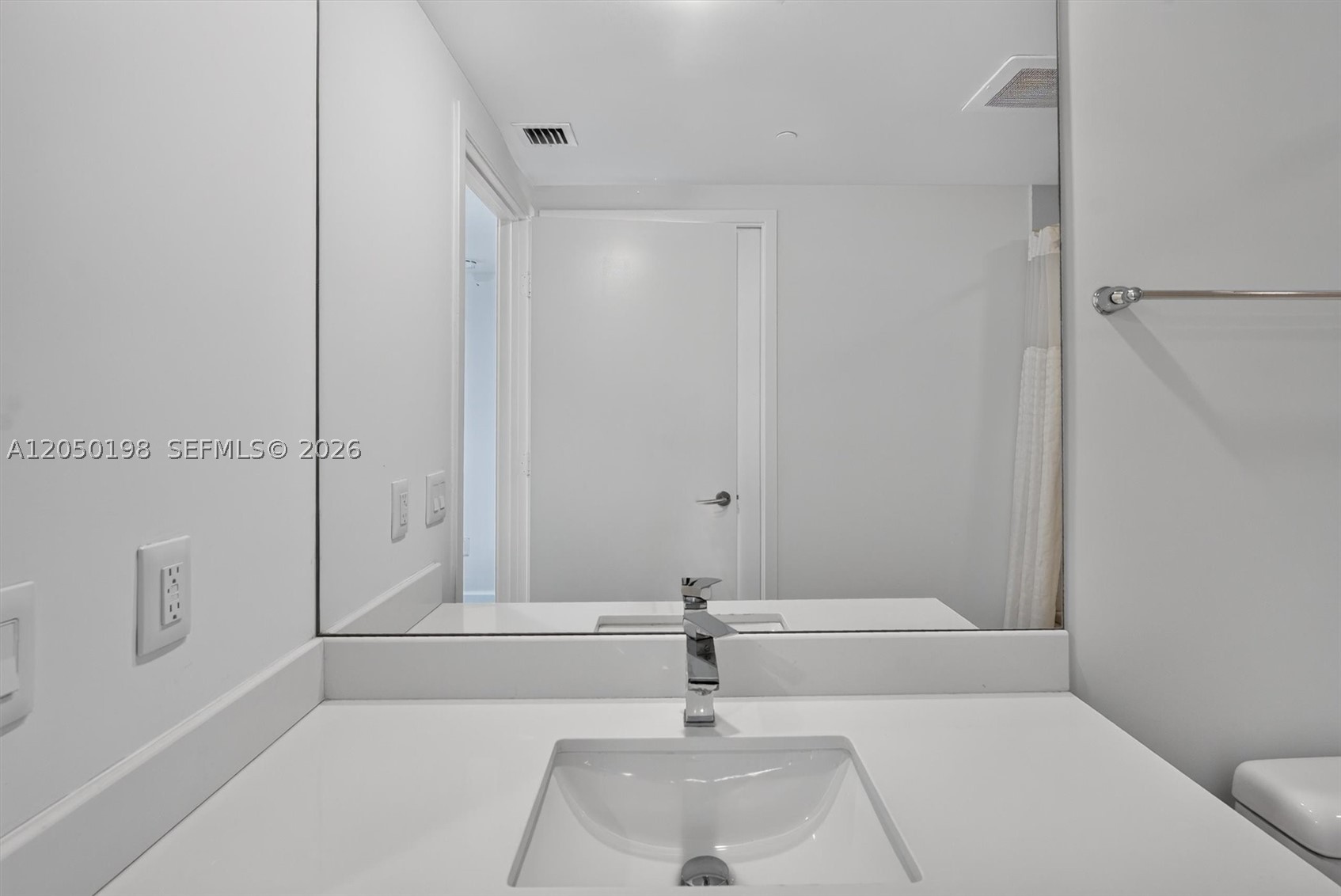 1100 S Miami Ave #3707, Miami FL 33130