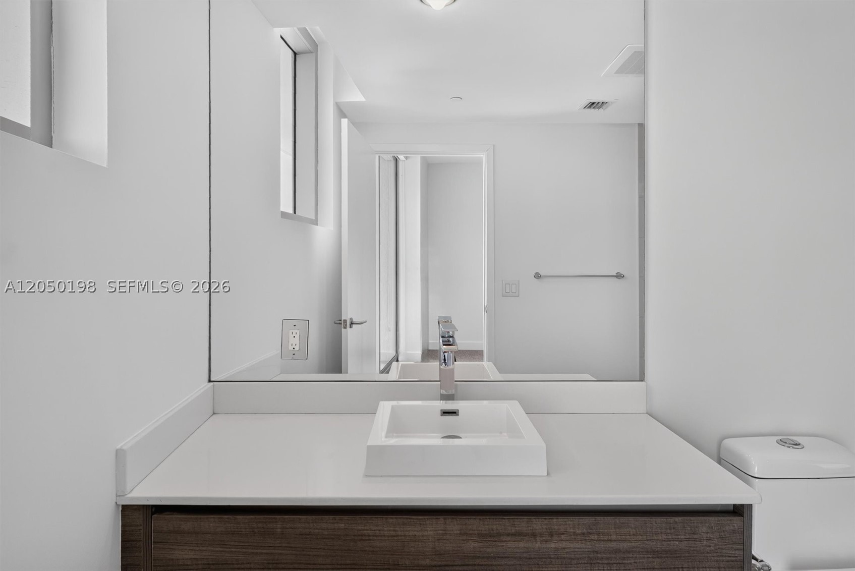 1100 S Miami Ave #3707, Miami FL 33130