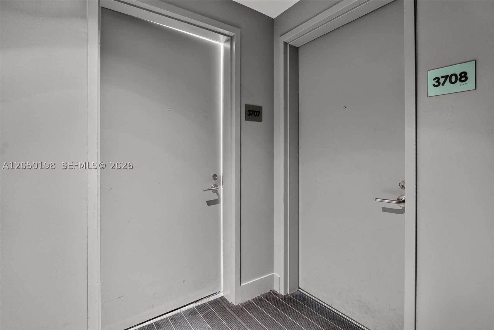 1100 S Miami Ave #3707, Miami FL 33130