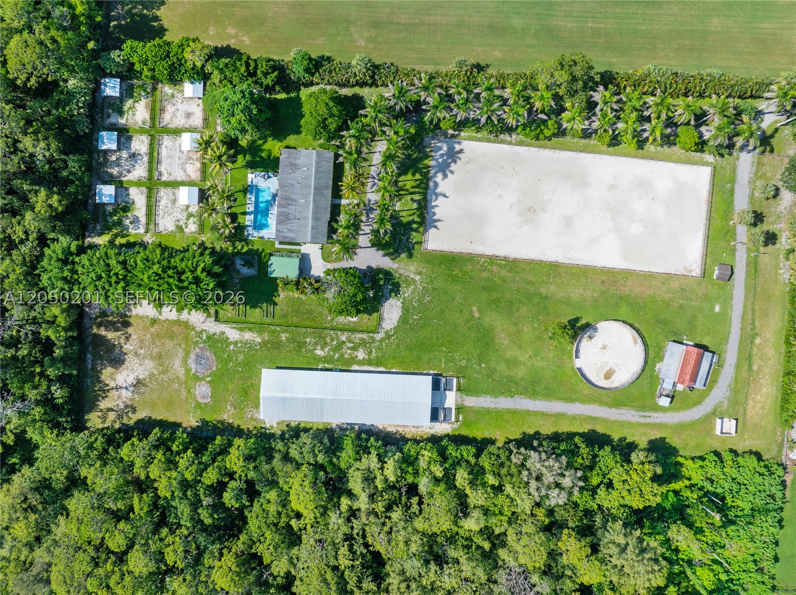 1068 D Rd, Loxahatchee FL 33470