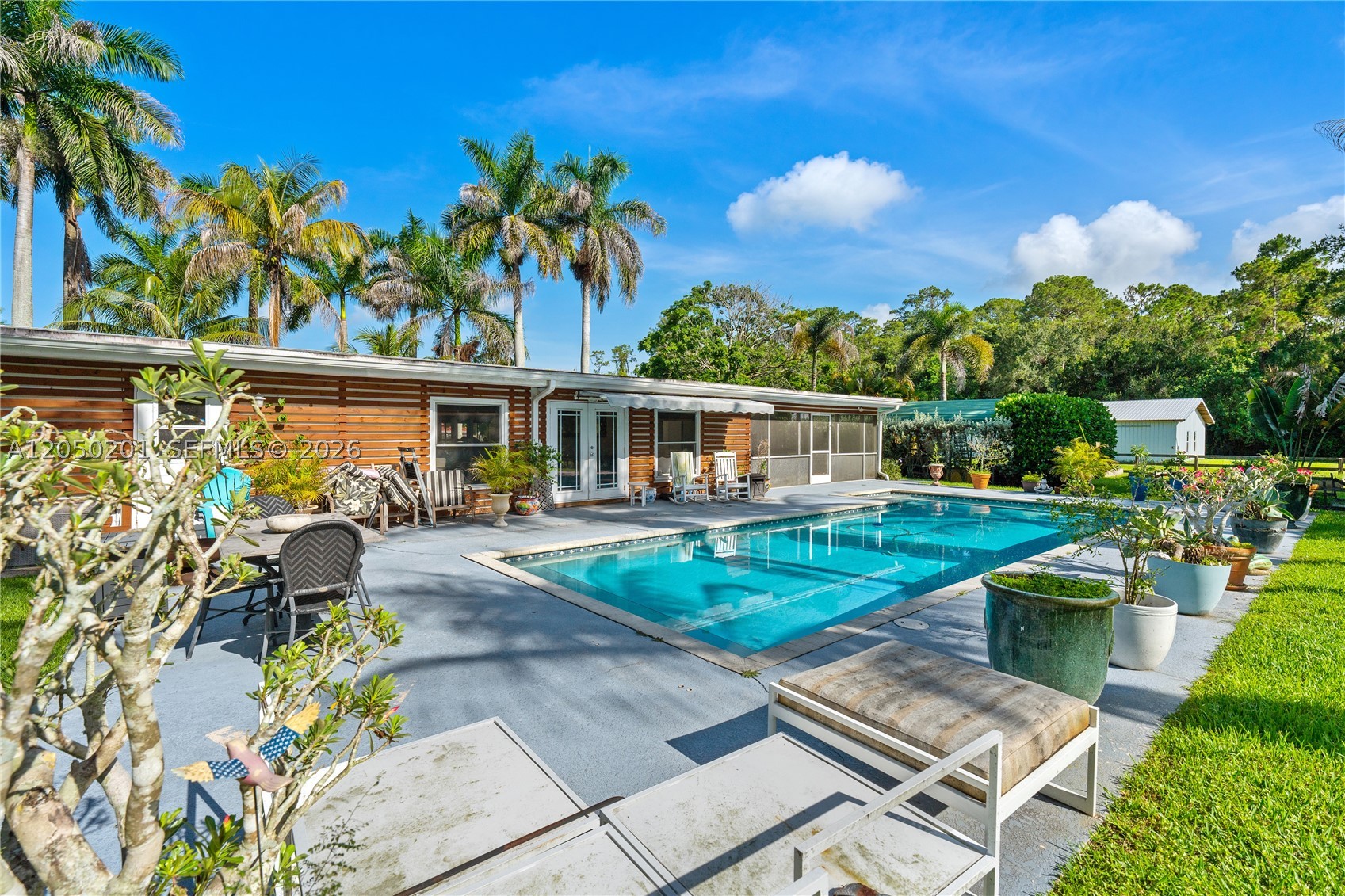1068 D Rd, Loxahatchee FL 33470