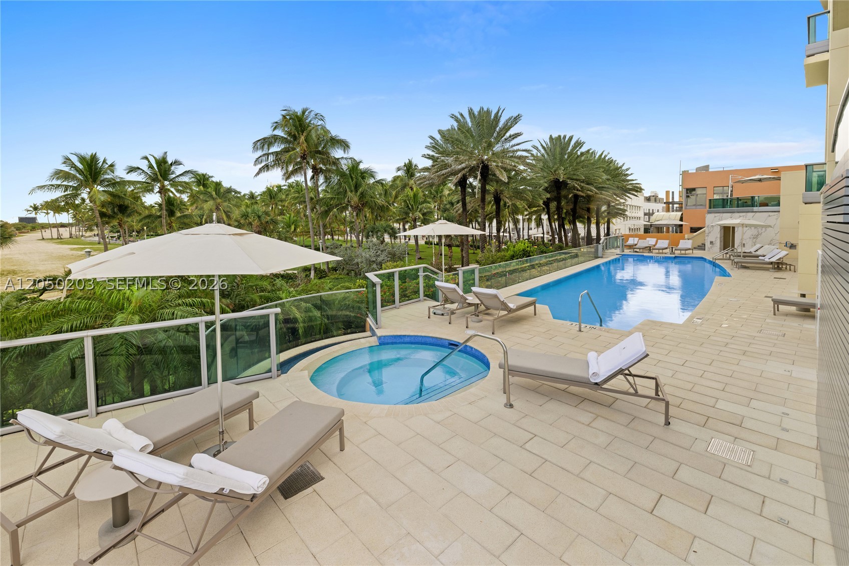 1455 Ocean Dr #1009, Miami Beach FL 33139
