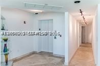 1455 Ocean Dr #1009, Miami Beach FL 33139
