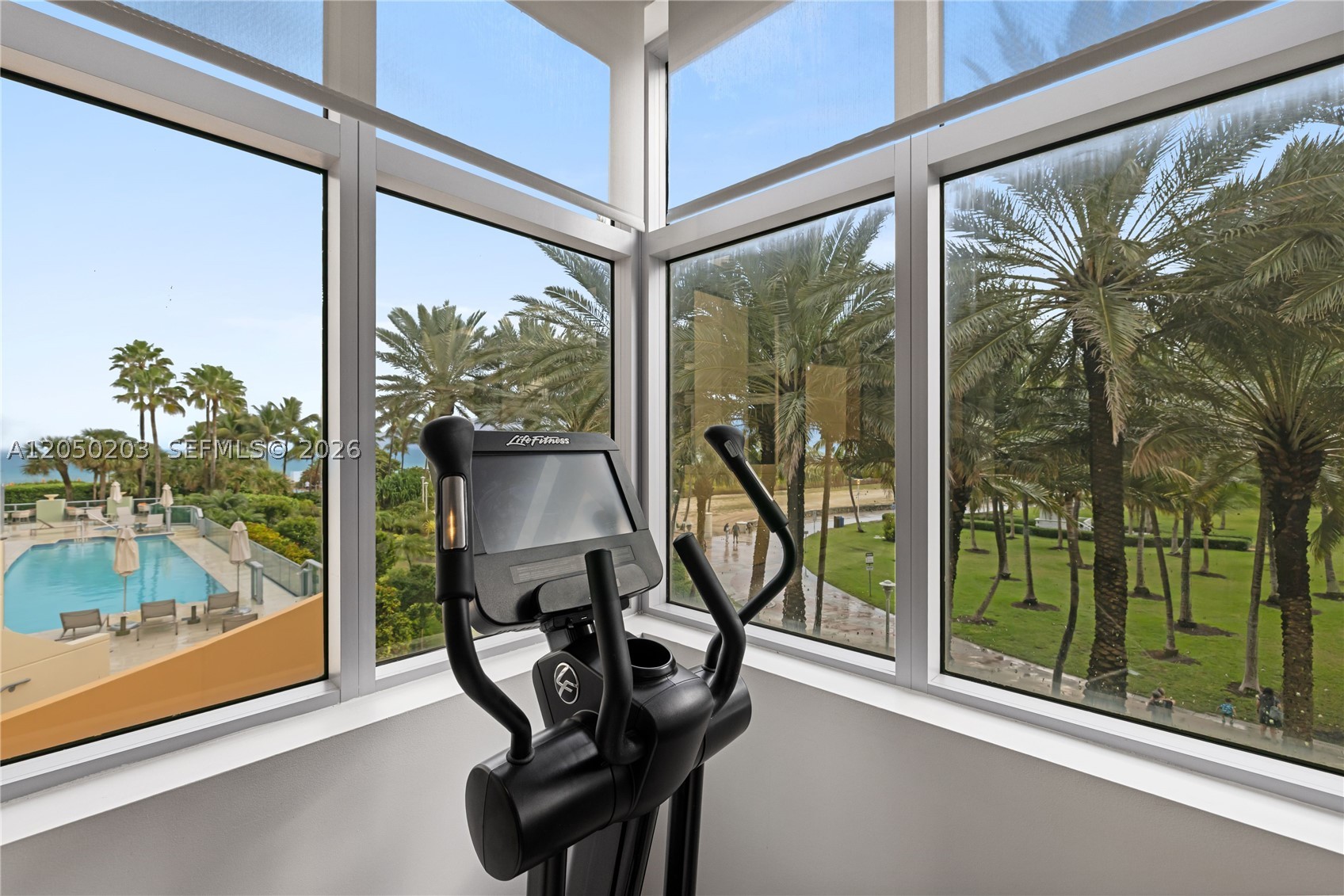 1455 Ocean Dr #1009, Miami Beach FL 33139