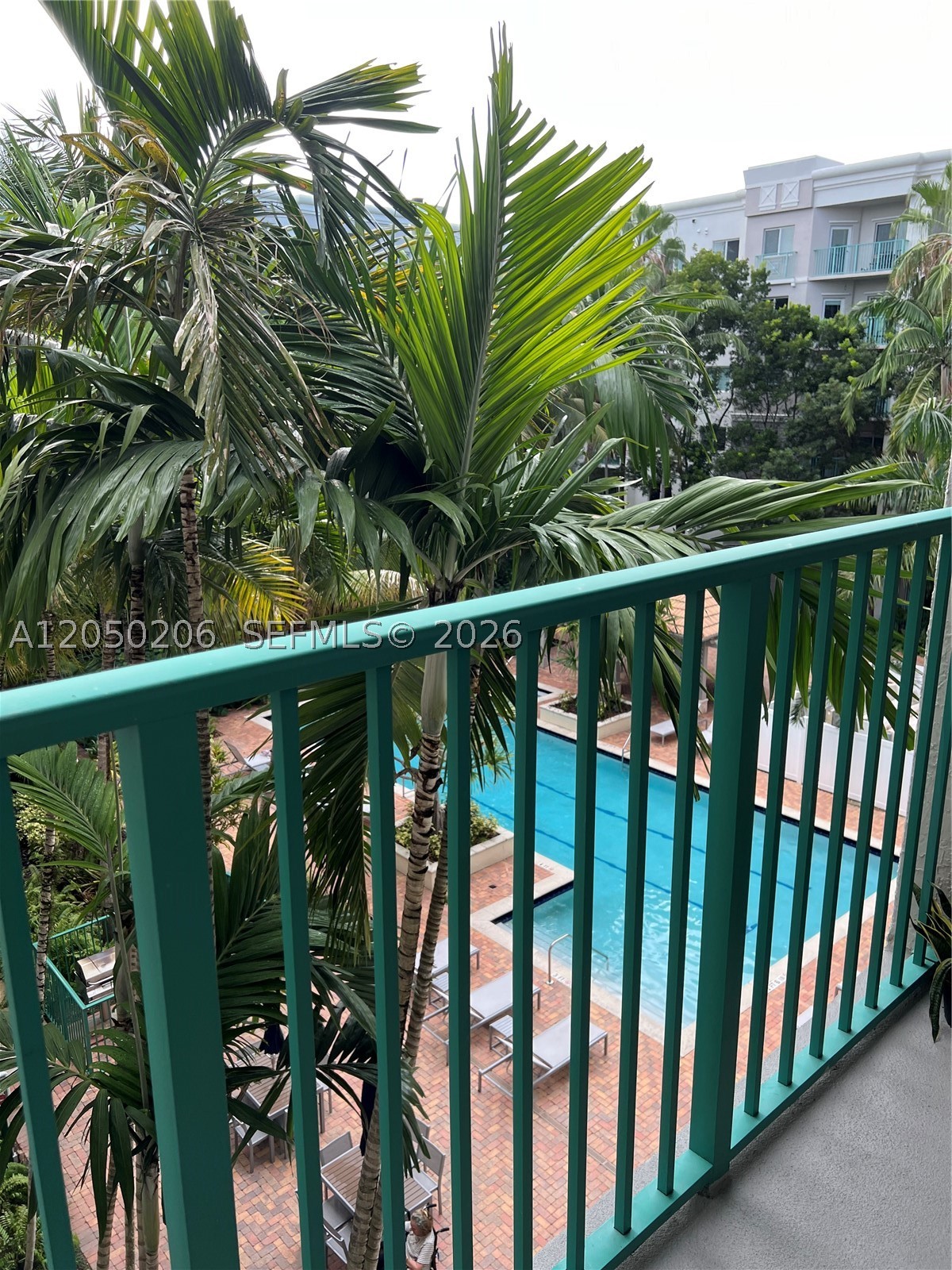6001 SW 70th St #421, South Miami FL 33143