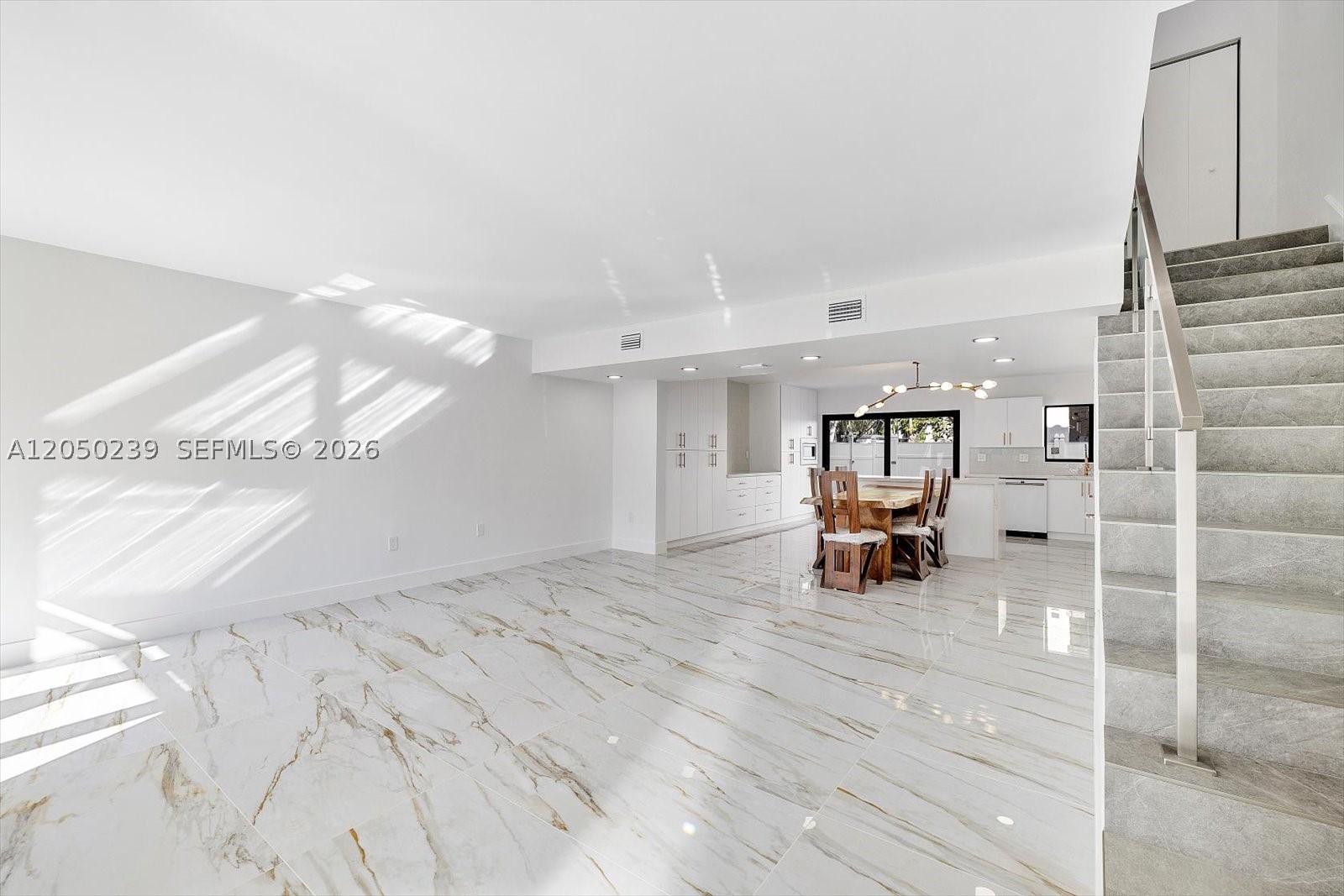 16449 NE 26 Ave #16, North Miami Beach FL 33160