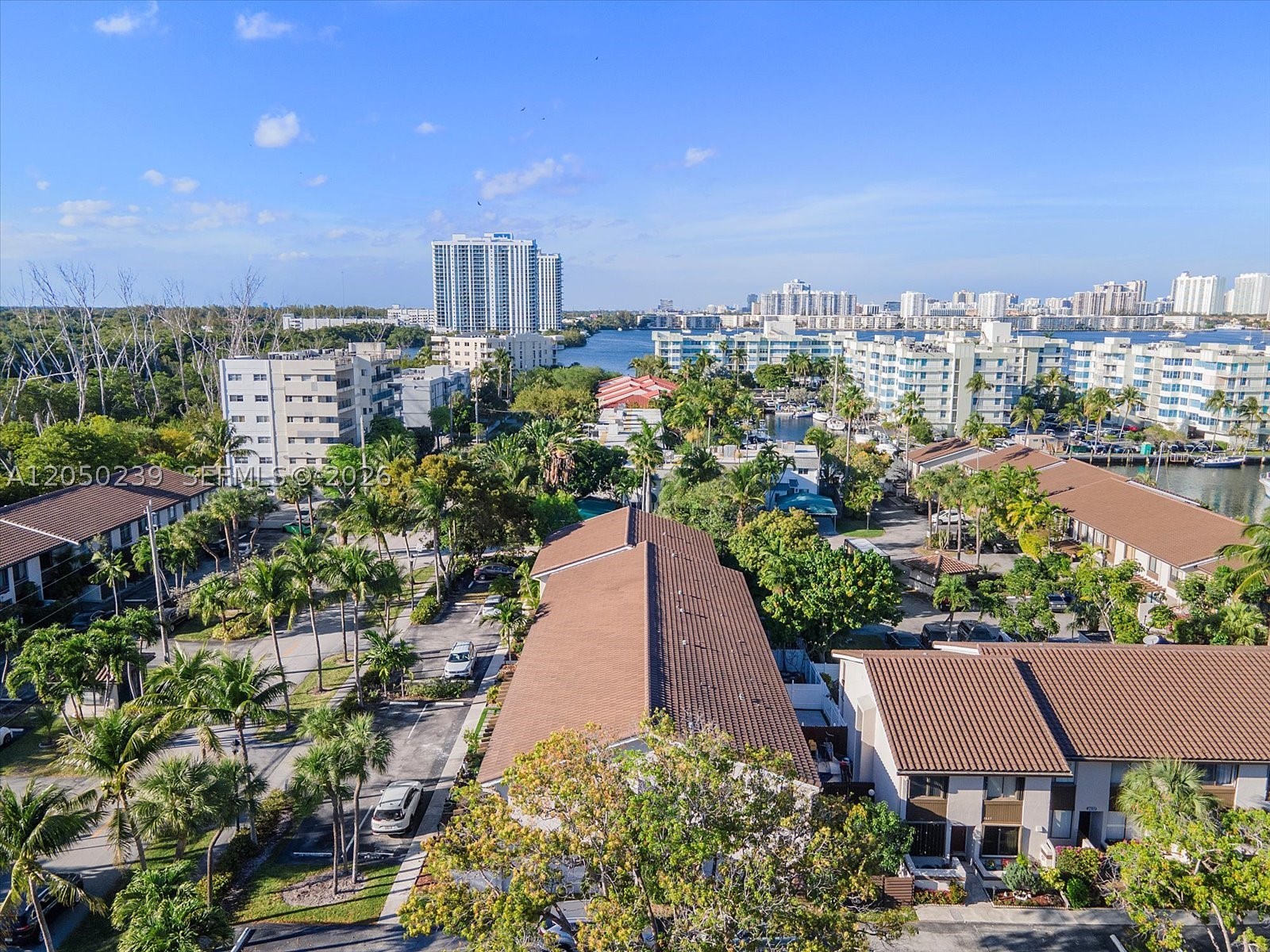 16449 NE 26 Ave #16, North Miami Beach FL 33160