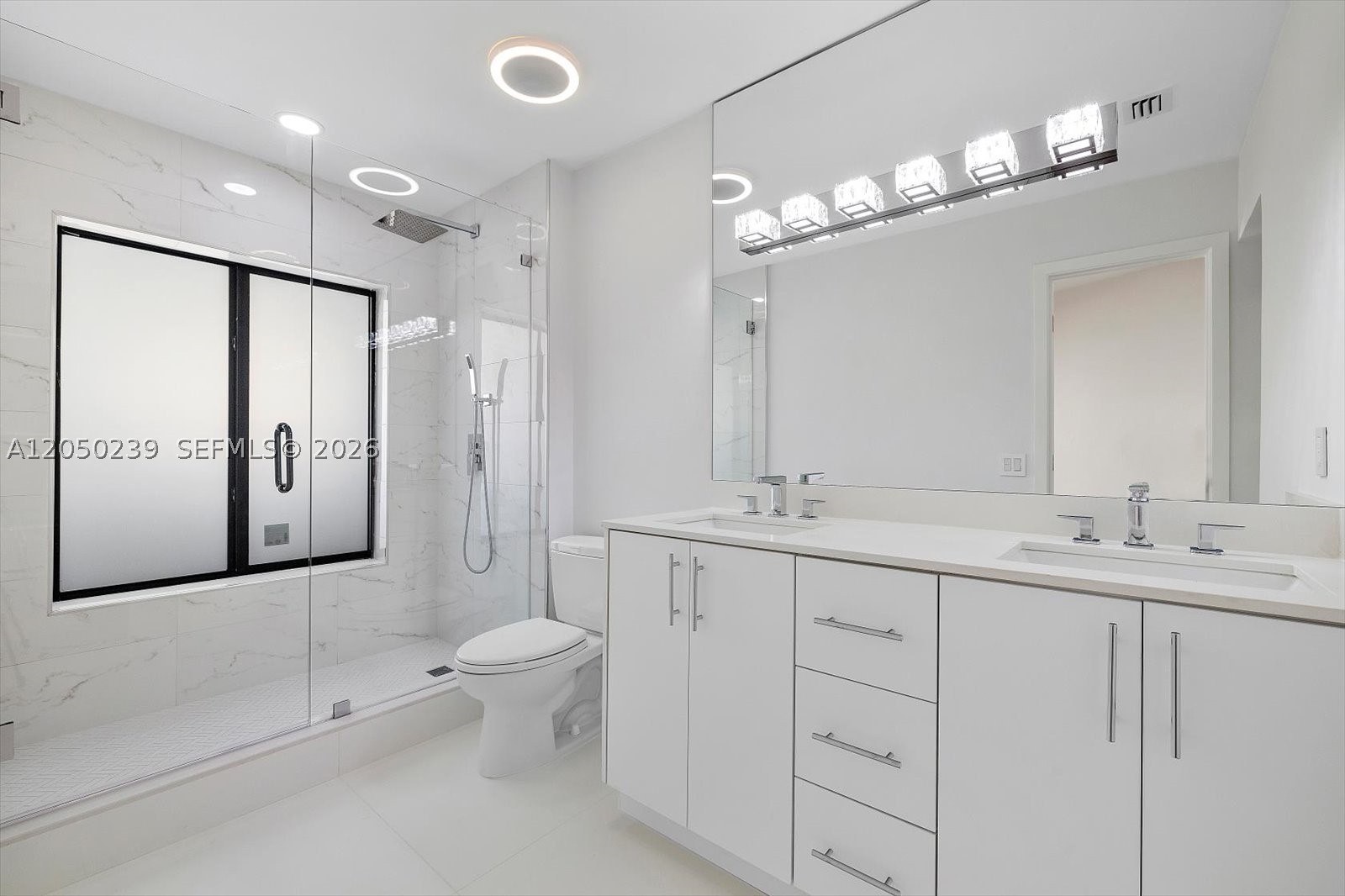 16449 NE 26 Ave #16, North Miami Beach FL 33160