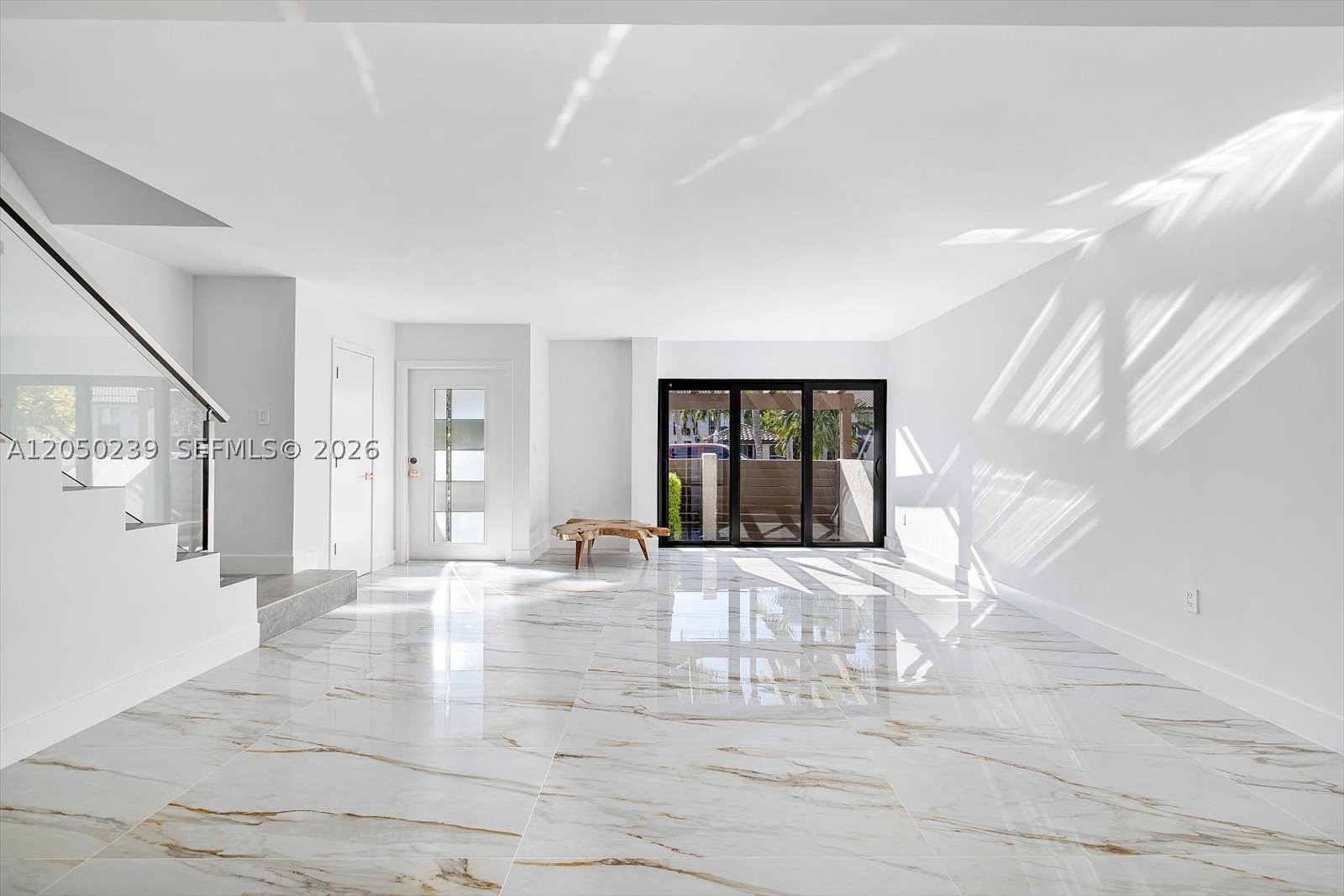 16449 NE 26 Ave #16, North Miami Beach FL 33160