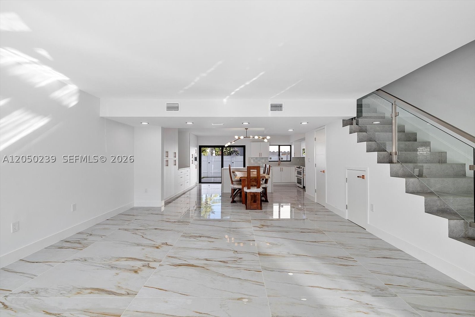 16449 NE 26 Ave #16, North Miami Beach FL 33160